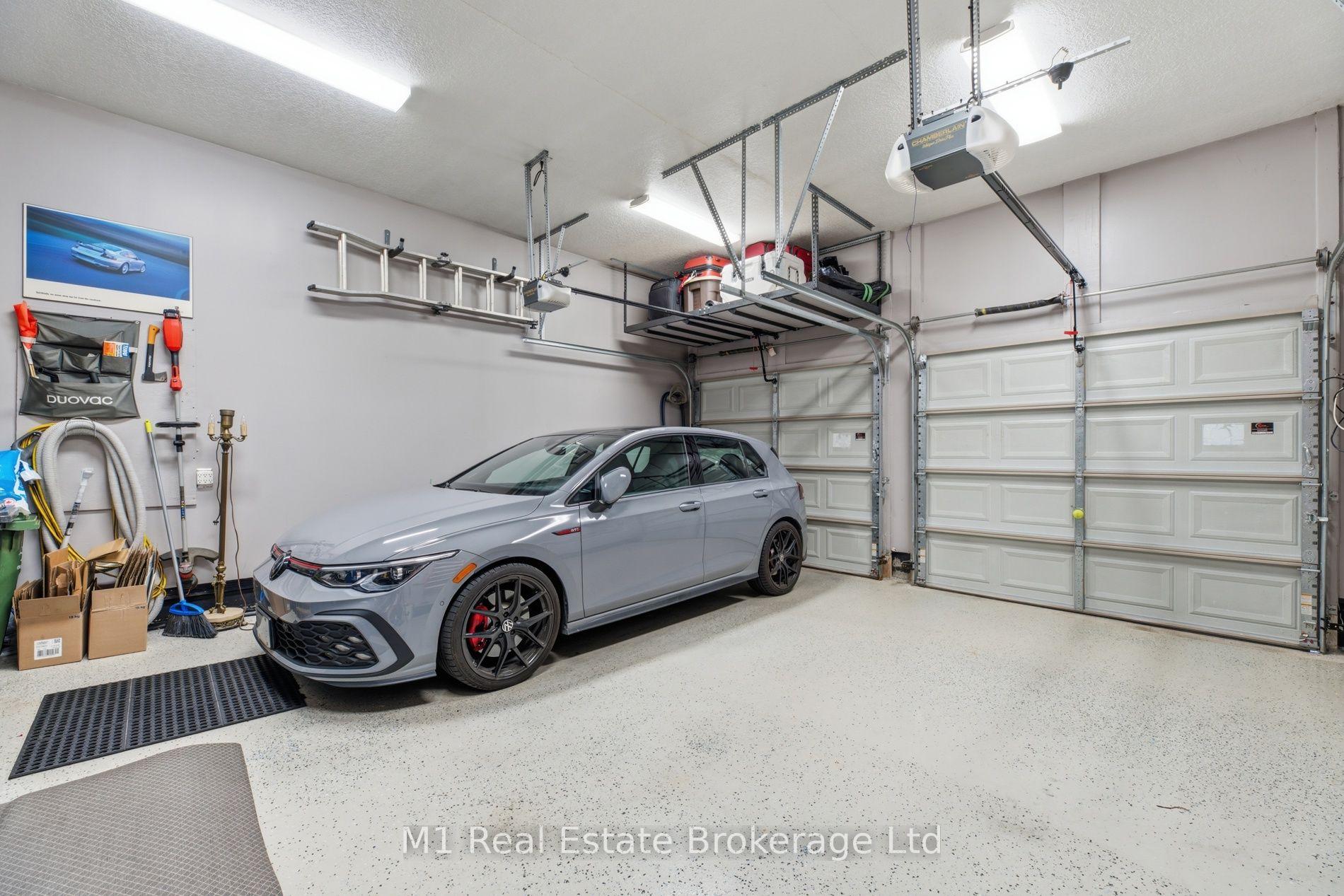 Photo 37 of 12 Sweeney Drive, Guelph, Kortright East — HOMEH