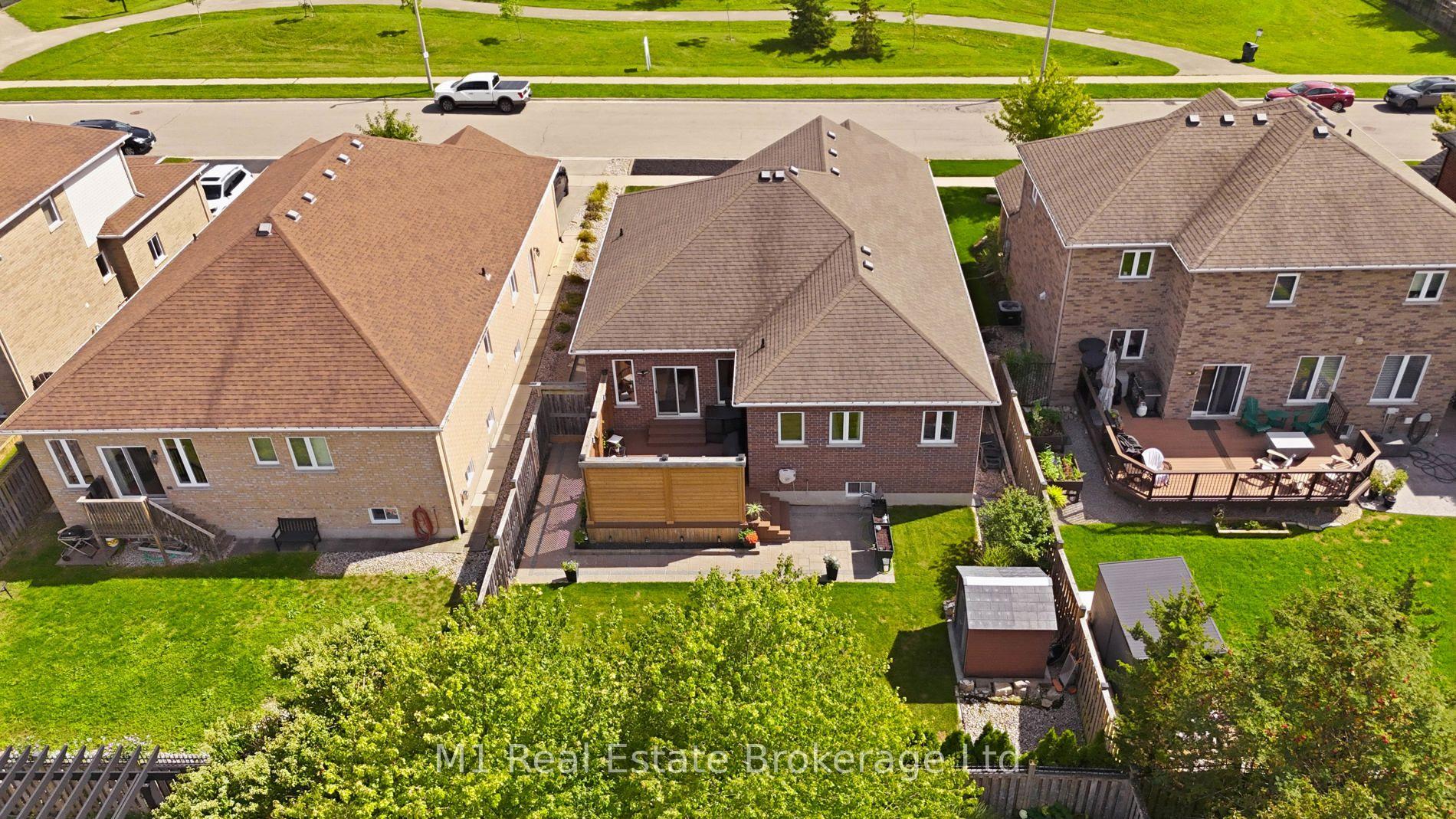 Photo 47 of 12 Sweeney Drive, Guelph, Kortright East — HOMEH