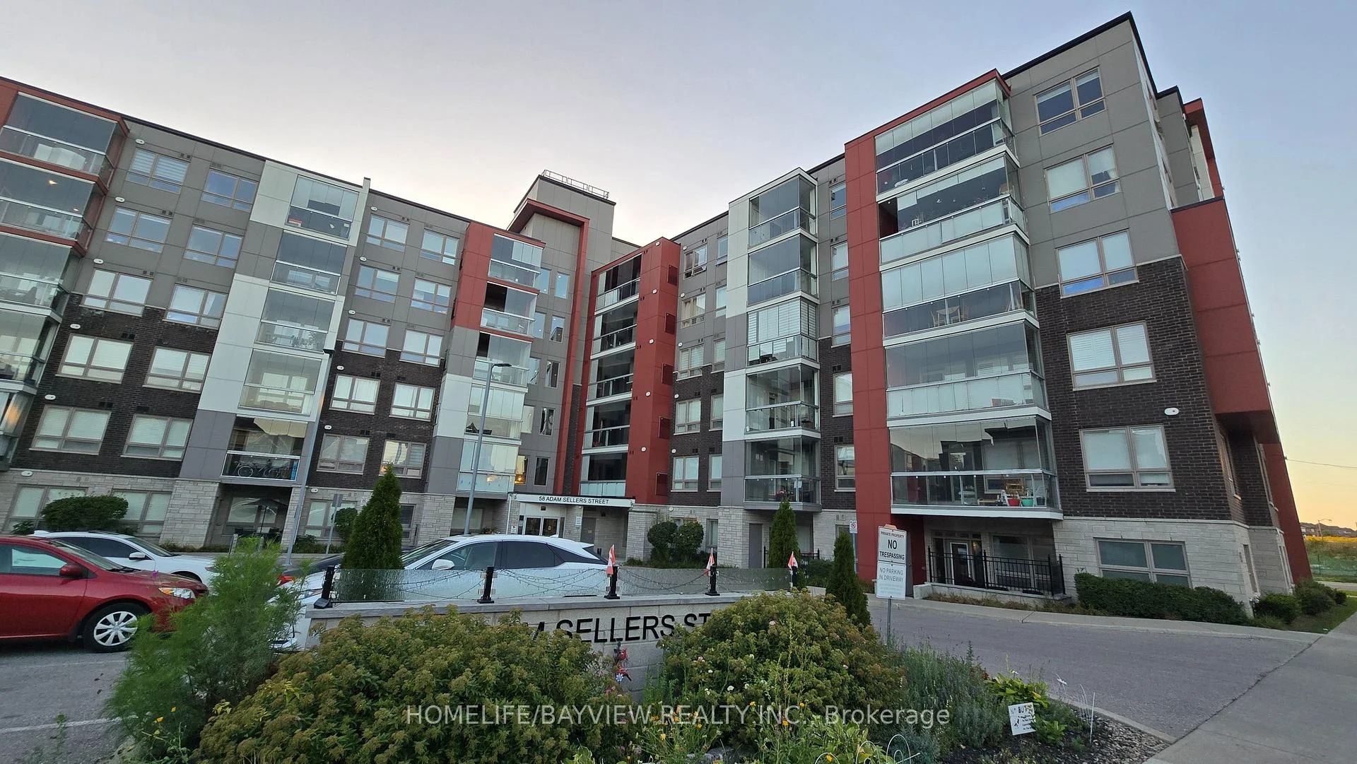 Front of Unit 411, 58 Adam Sellers Street