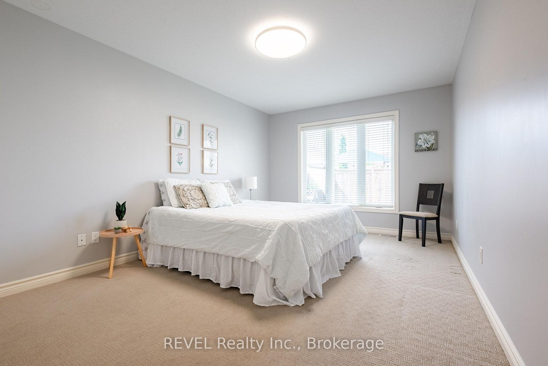 Photo 25 of 23 Myrtle Avenue, St. Catharines, Carlton/Bunting — HOMEH