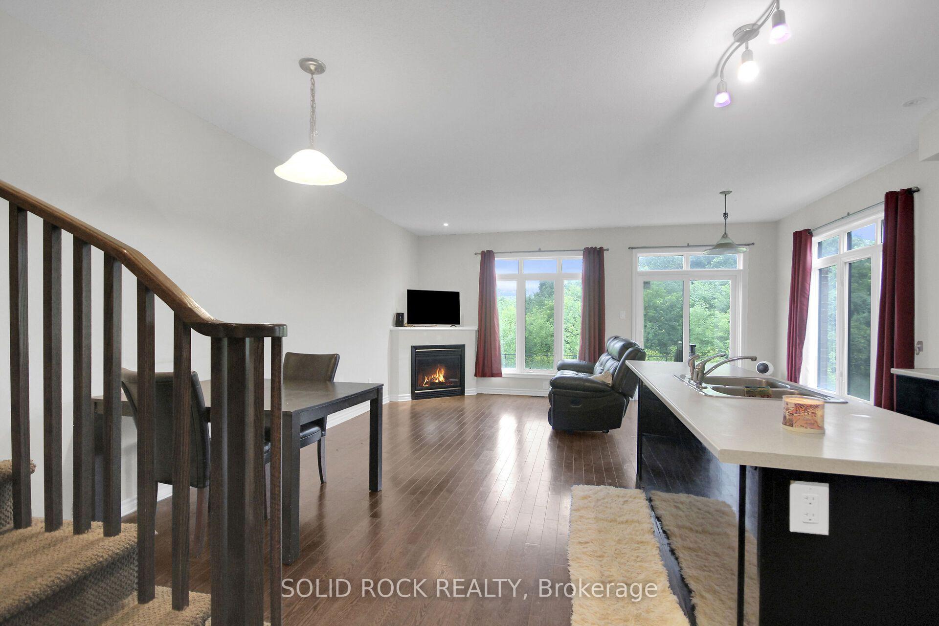 Photo 8 of 520 Grand Tully Way, Ottawa, Riverside South — HOMEH