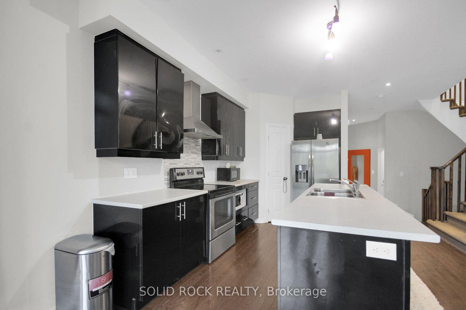 Photo 12 of 520 Grand Tully Way, Ottawa, Riverside South — HOMEH