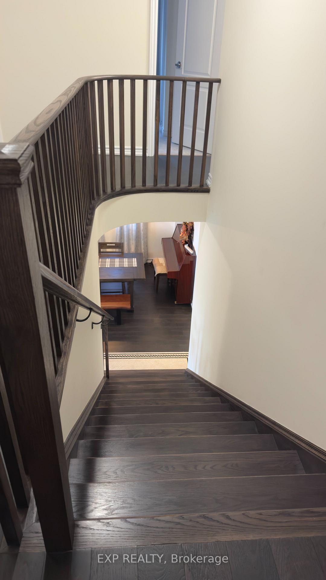 Photo 14 of 190 Explorer Way, Thorold, Rolling Meadows — HOMEH