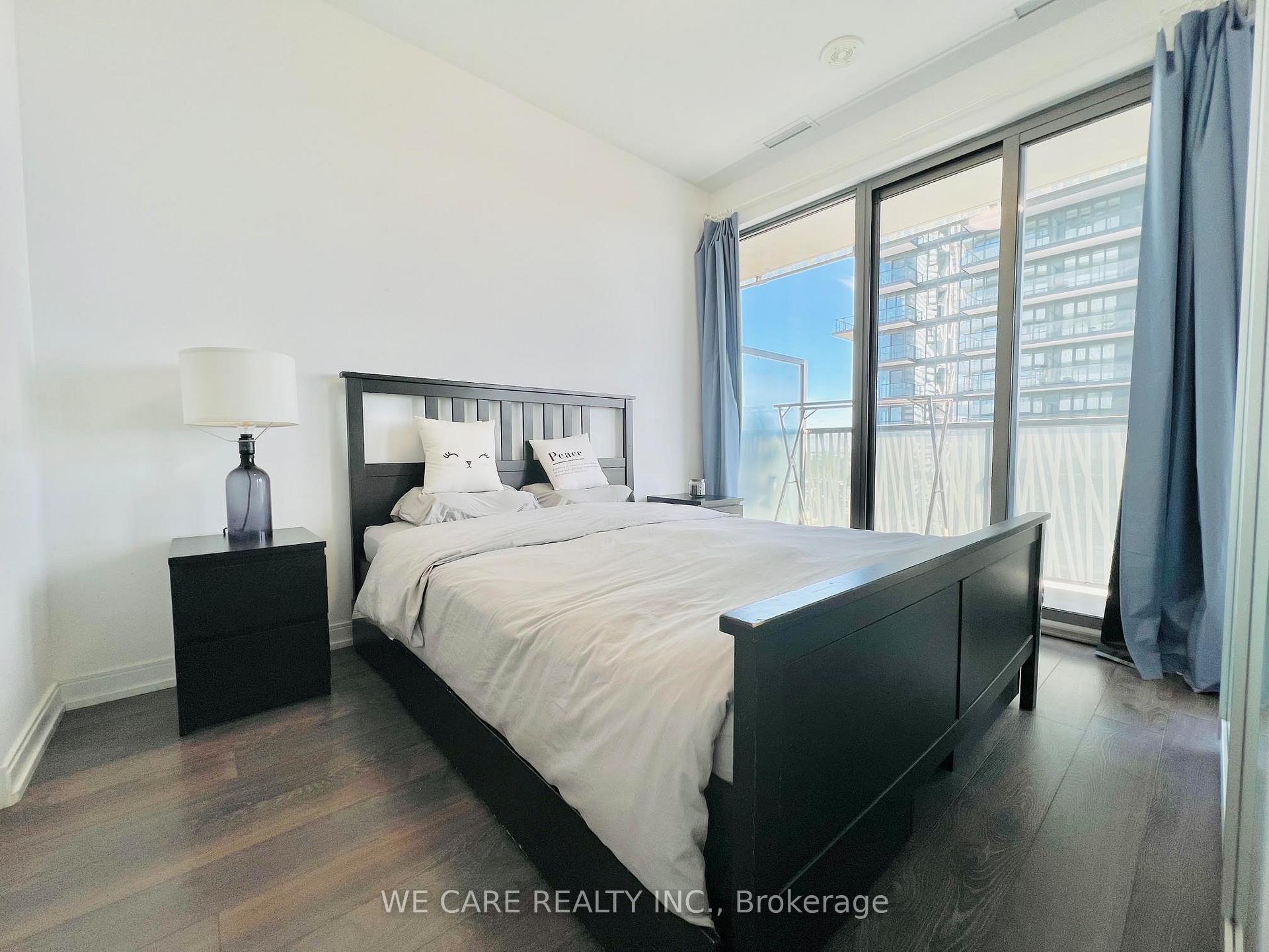 Photo 7 of Unit 3701, 50 Charles Street E, Toronto, Church-Yonge Corridor — HOMEH