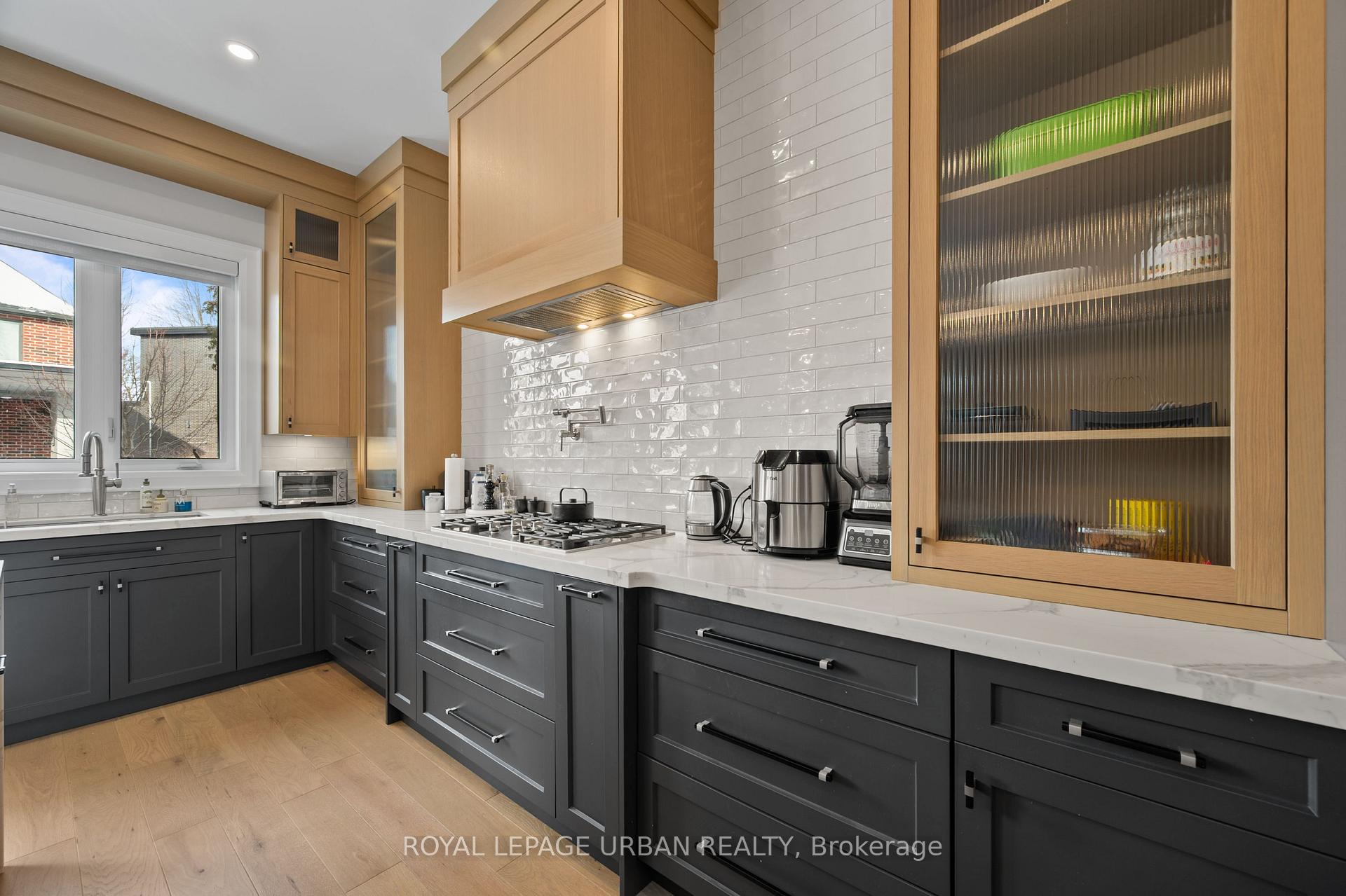 Photo 14 of 2540 St Clair Avenue E, Toronto, O'Connor-Parkview — HOMEH