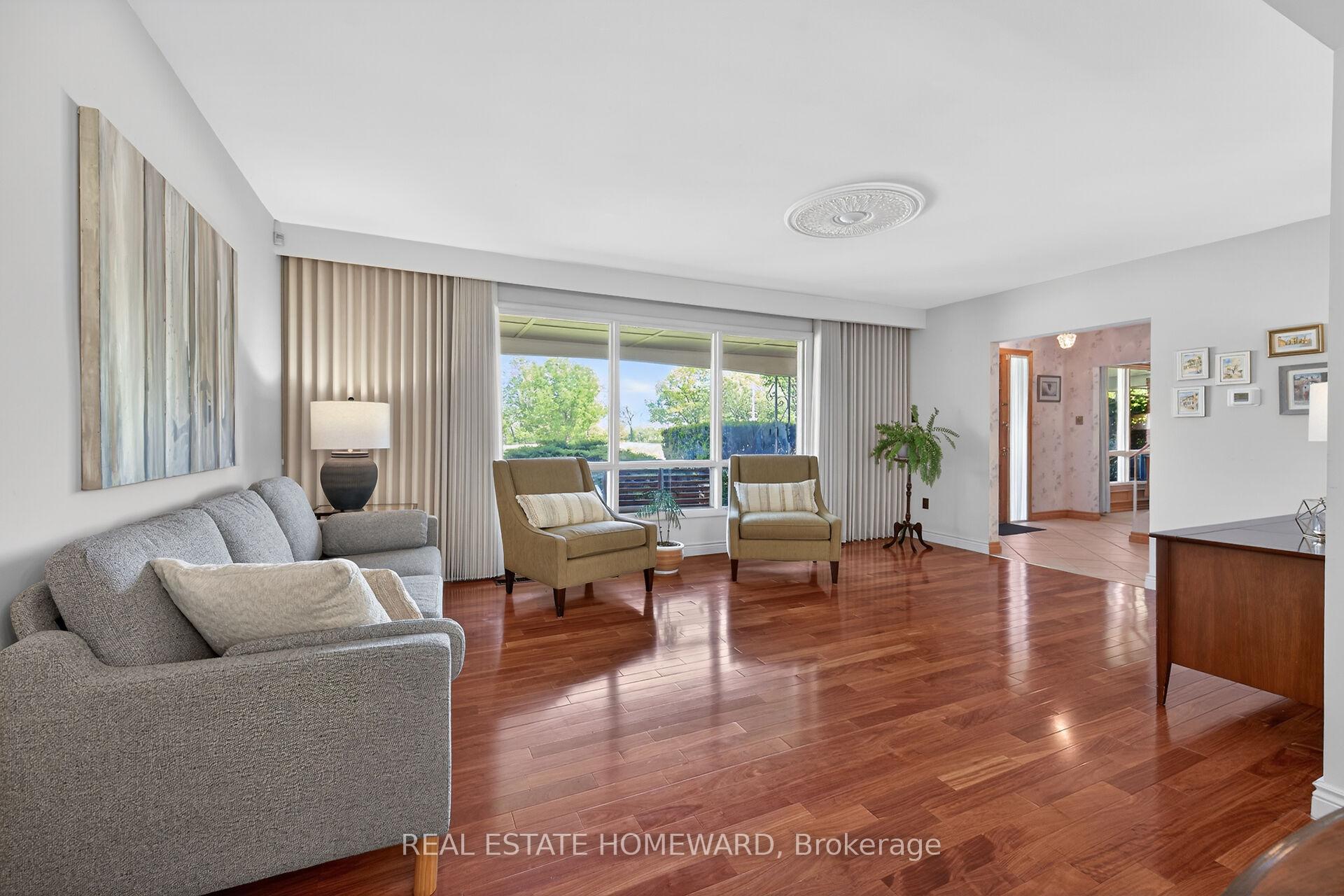 Photo 9 of 634 Mountain Brow Boulevard, Hamilton, Huntington — HOMEH