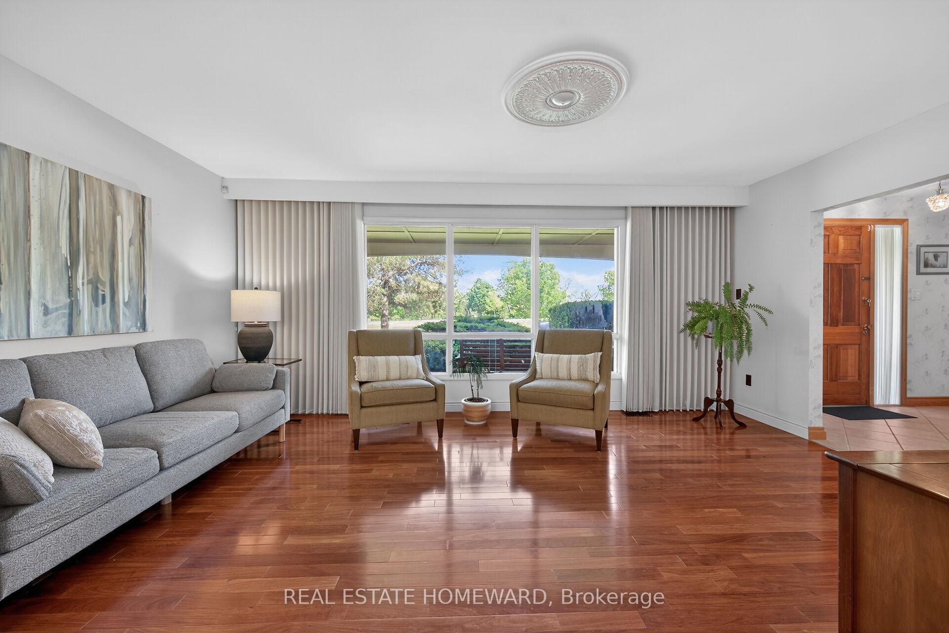Photo 10 of 634 Mountain Brow Boulevard, Hamilton, Huntington — HOMEH