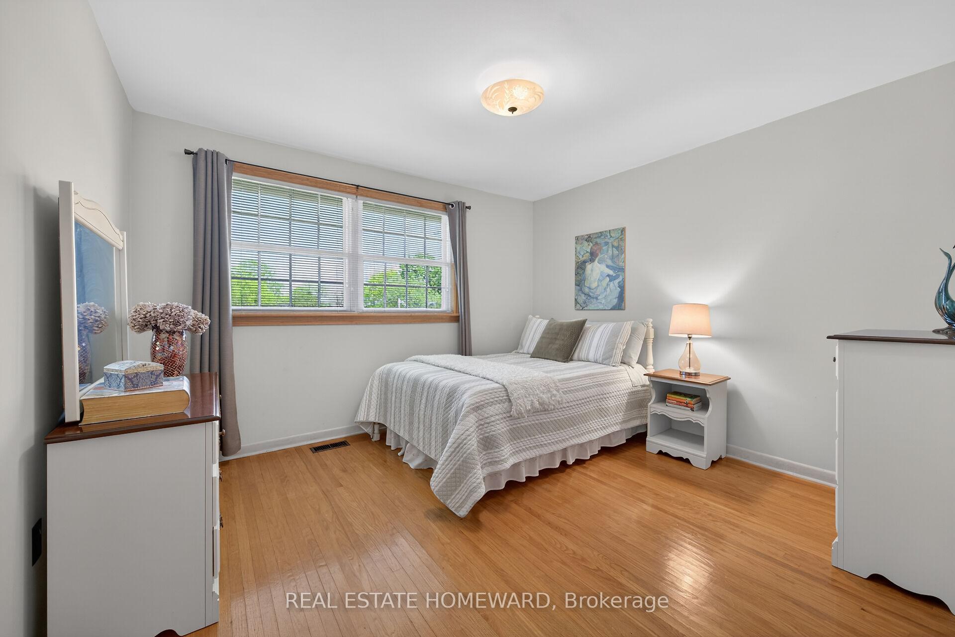 Photo 27 of 634 Mountain Brow Boulevard, Hamilton, Huntington — HOMEH