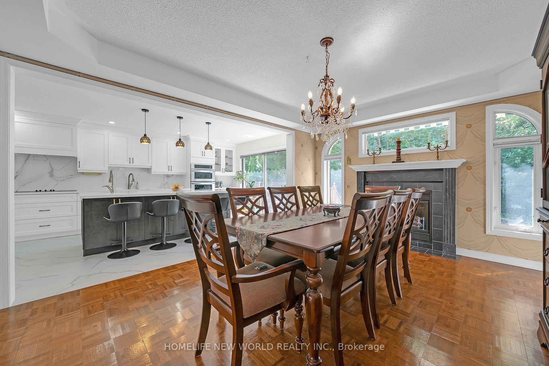 Photo 37 of 2326 Yorktown Circle, Mississauga, Central Erin Mills — HOMEH