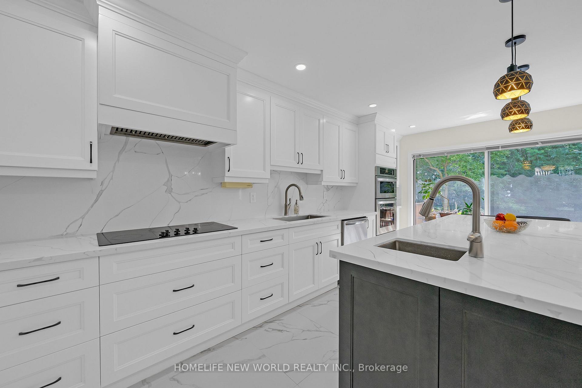 Photo 43 of 2326 Yorktown Circle, Mississauga, Central Erin Mills — HOMEH