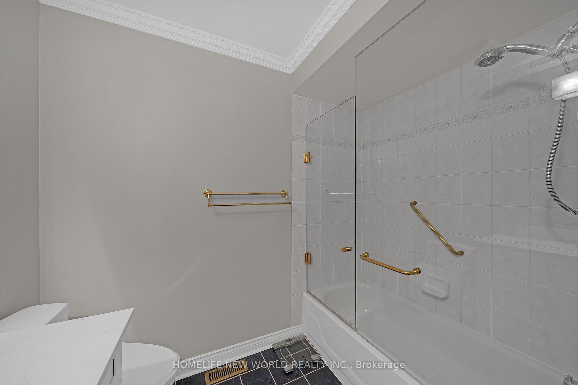 Photo 83 of 2326 Yorktown Circle, Mississauga, Central Erin Mills — HOMEH
