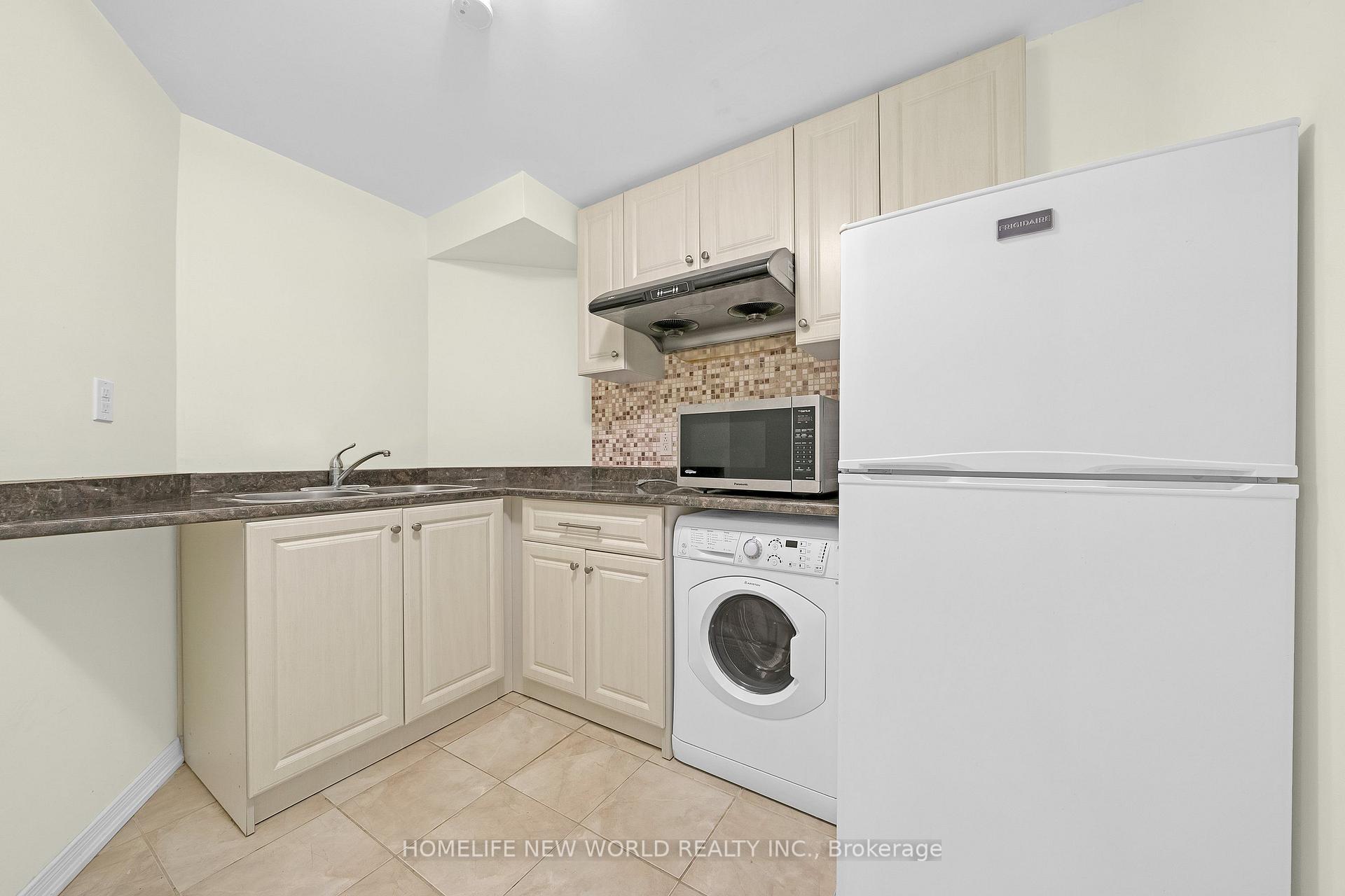 Photo 88 of 2326 Yorktown Circle, Mississauga, Central Erin Mills — HOMEH