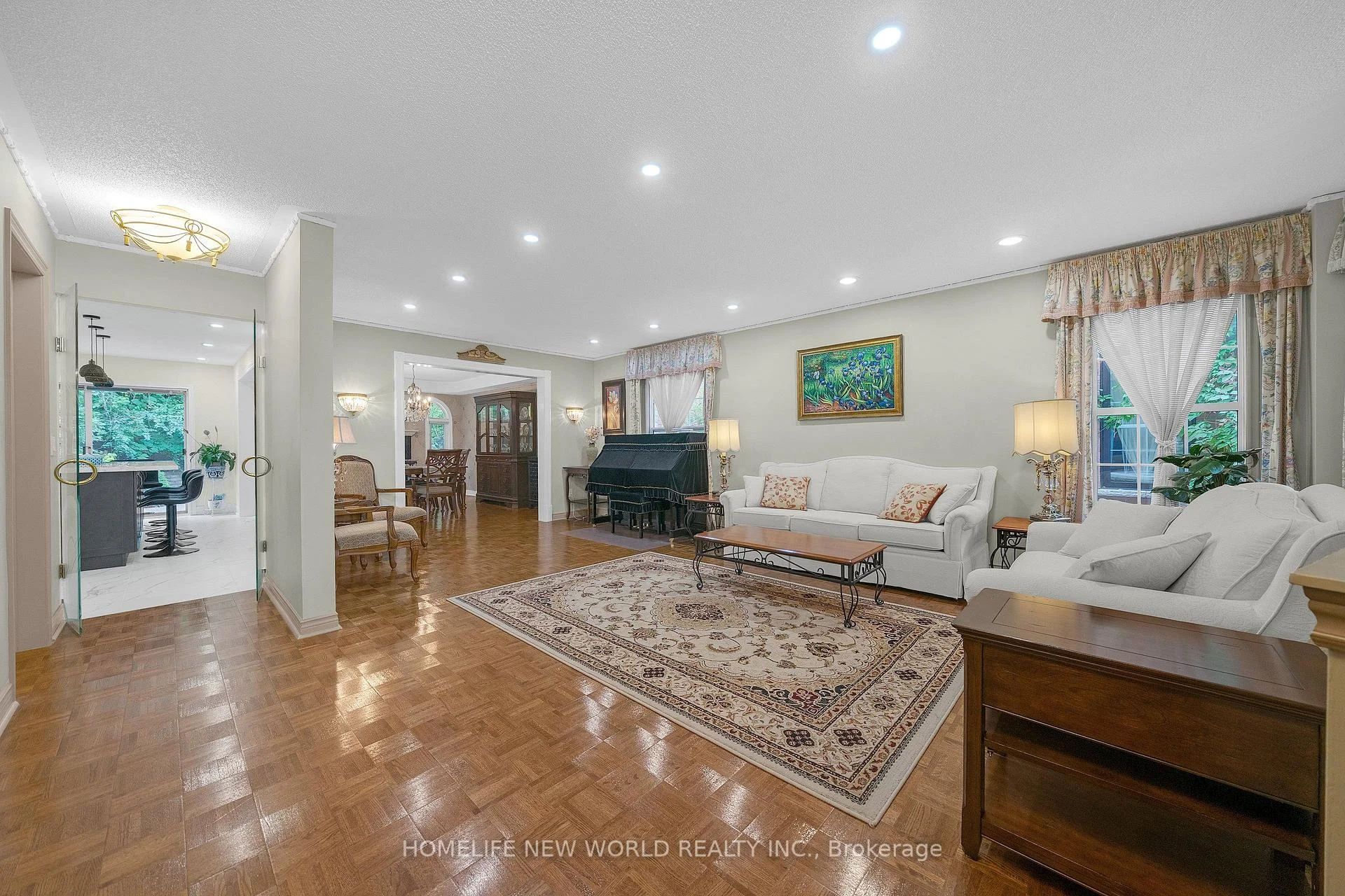 Photo 22 of 2326 Yorktown Circle, Mississauga, Central Erin Mills — HOMEH