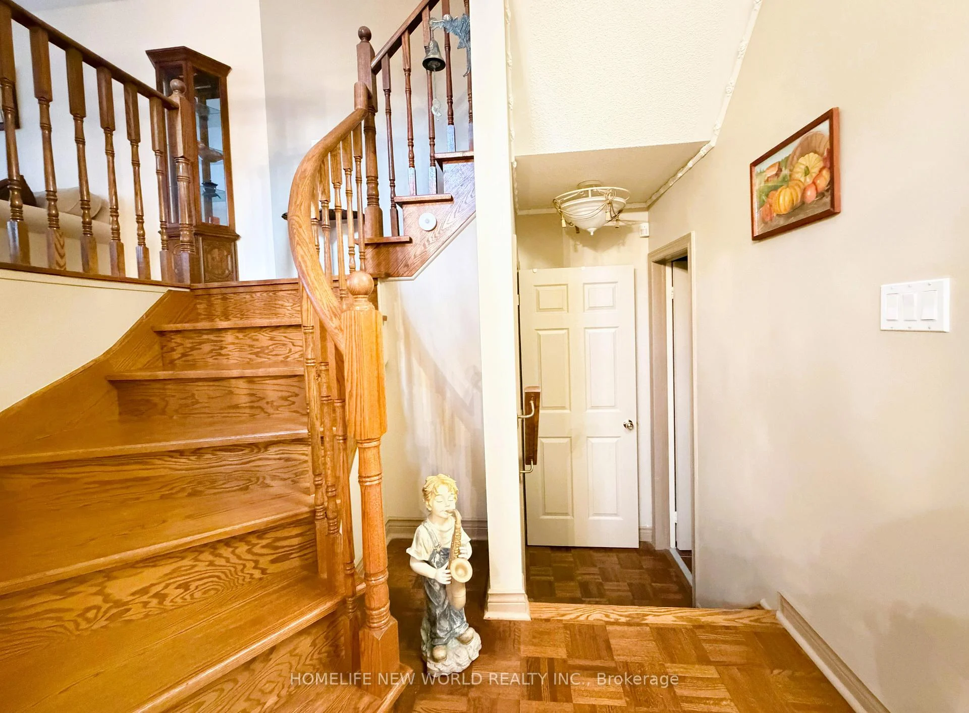 Photo 27 of 2326 Yorktown Circle, Mississauga, Central Erin Mills — HOMEH