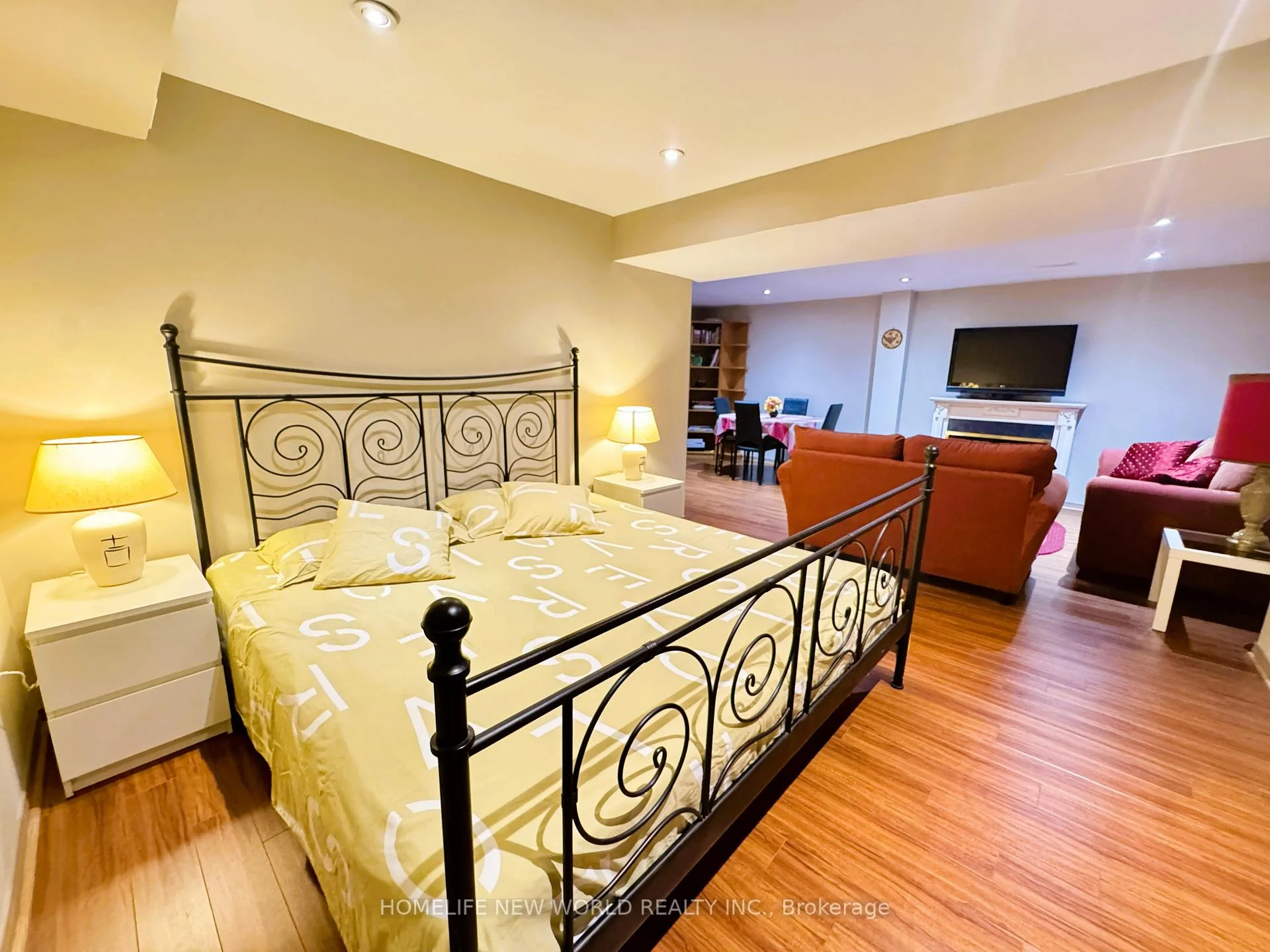 Photo 66 of 2326 Yorktown Circle, Mississauga, Central Erin Mills — HOMEH