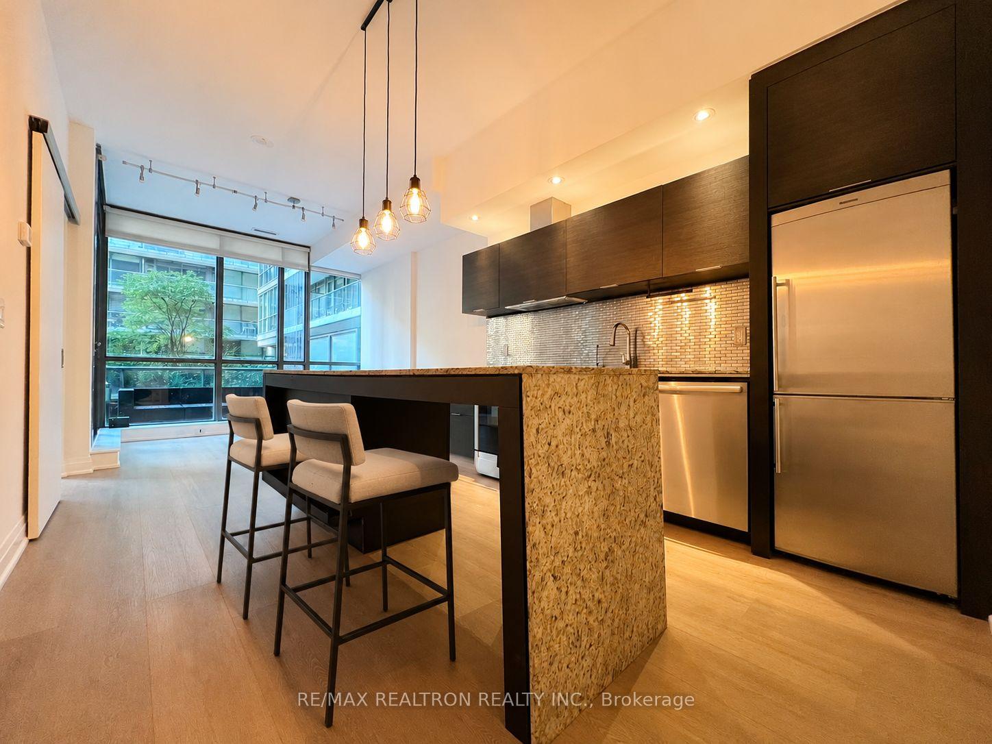 Photo 5 of Unit 214, 8 Charlotte Street, Toronto, Waterfront Communities — HOMEH