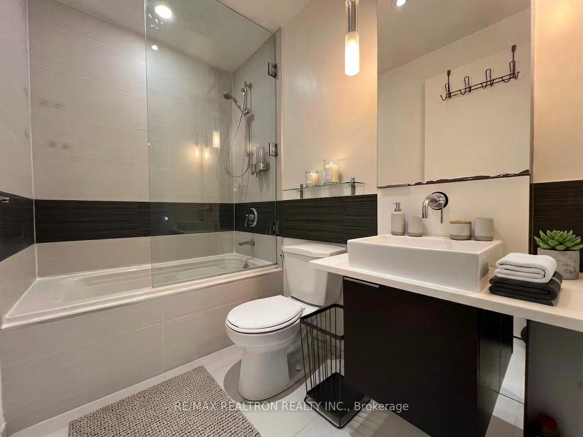 Photo 11 of Unit 214, 8 Charlotte Street, Toronto, Waterfront Communities — HOMEH