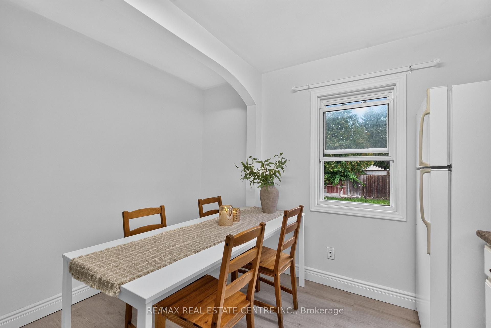Photo 18 of 243 West 19th Street, Hamilton, Buchanan — HOMEH