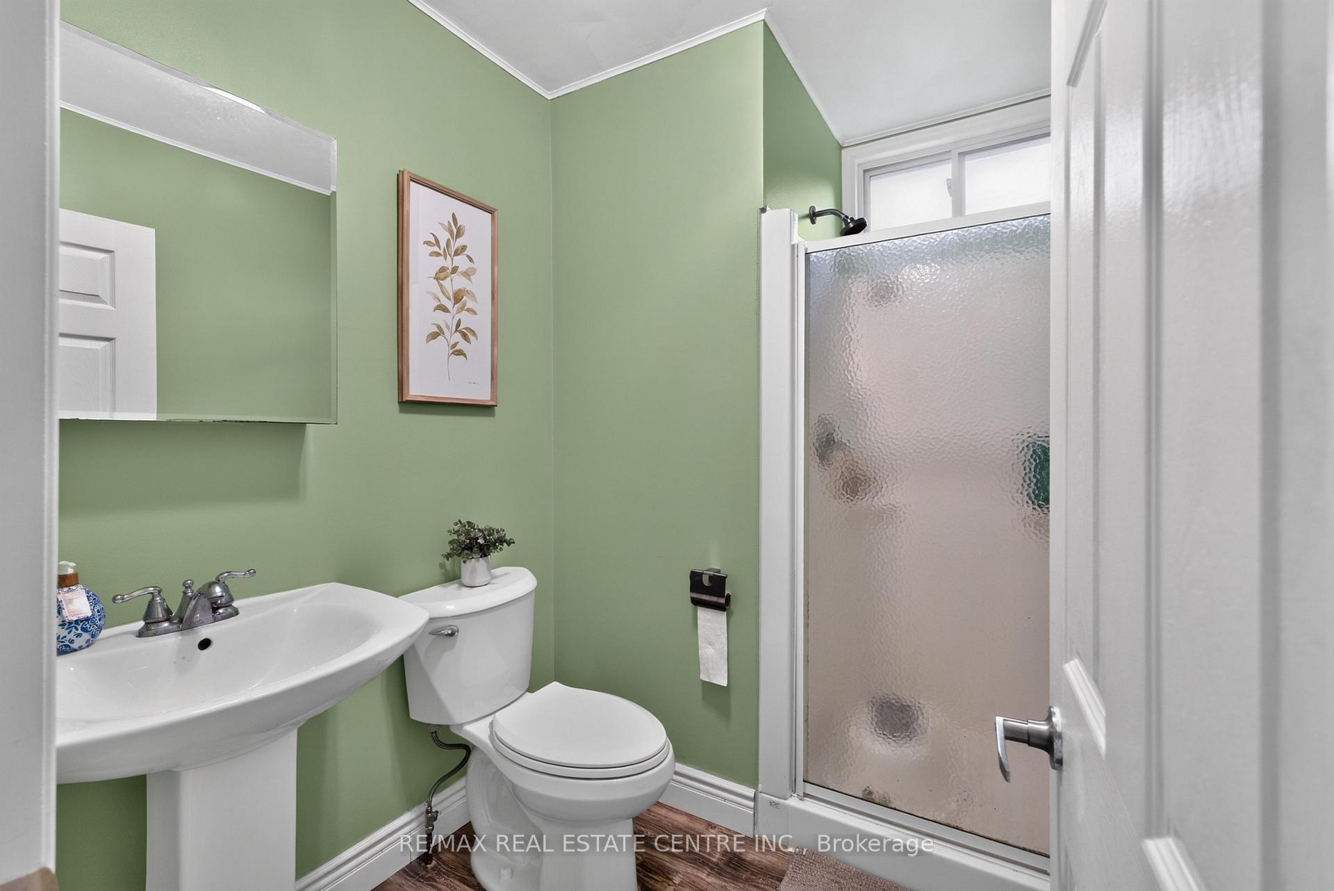 Photo 20 of 243 West 19th Street, Hamilton, Buchanan — HOMEH
