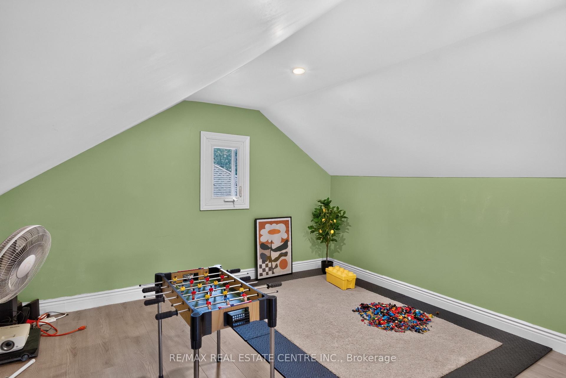 Photo 31 of 243 West 19th Street, Hamilton, Buchanan — HOMEH
