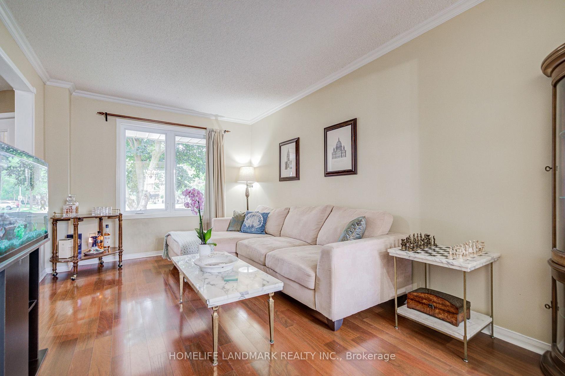 Photo 7 of 8 Closs Square, Aurora, Aurora Village — HOMEH