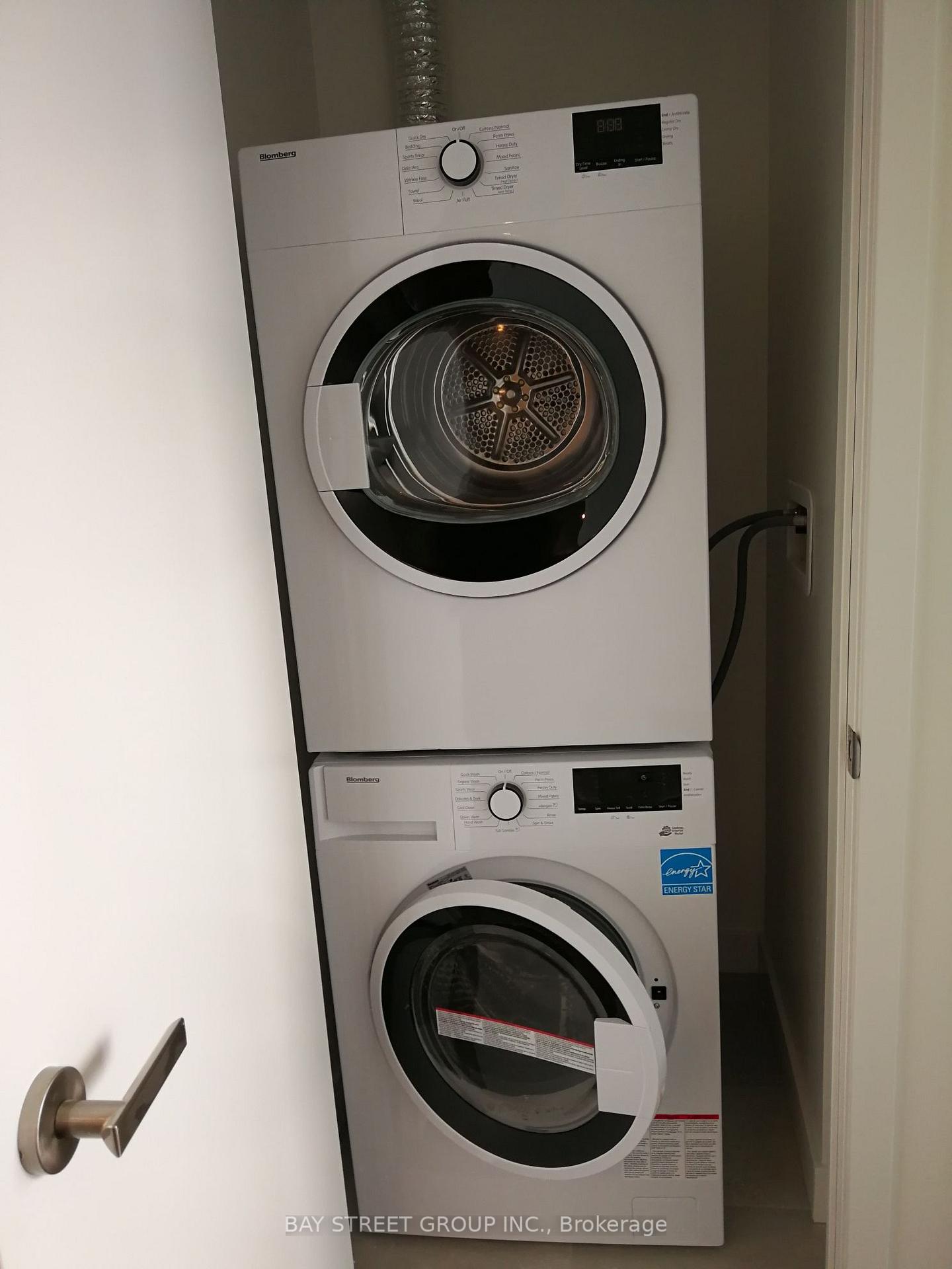 Photo 14 of Unit 4103, 448 Burhamthorpe Road W, Mississauga, City Centre — HOMEH