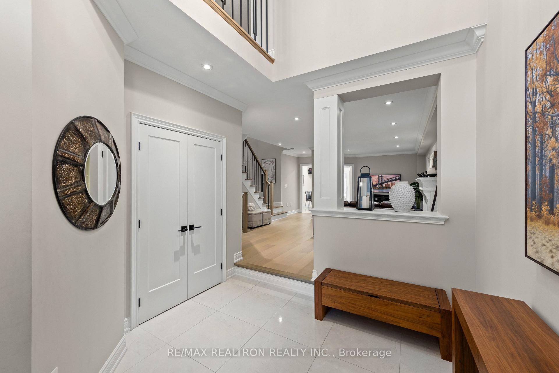 Photo 3 of 50 Stone Palace Way, Vaughan, Sonoma Heights — HOMEH