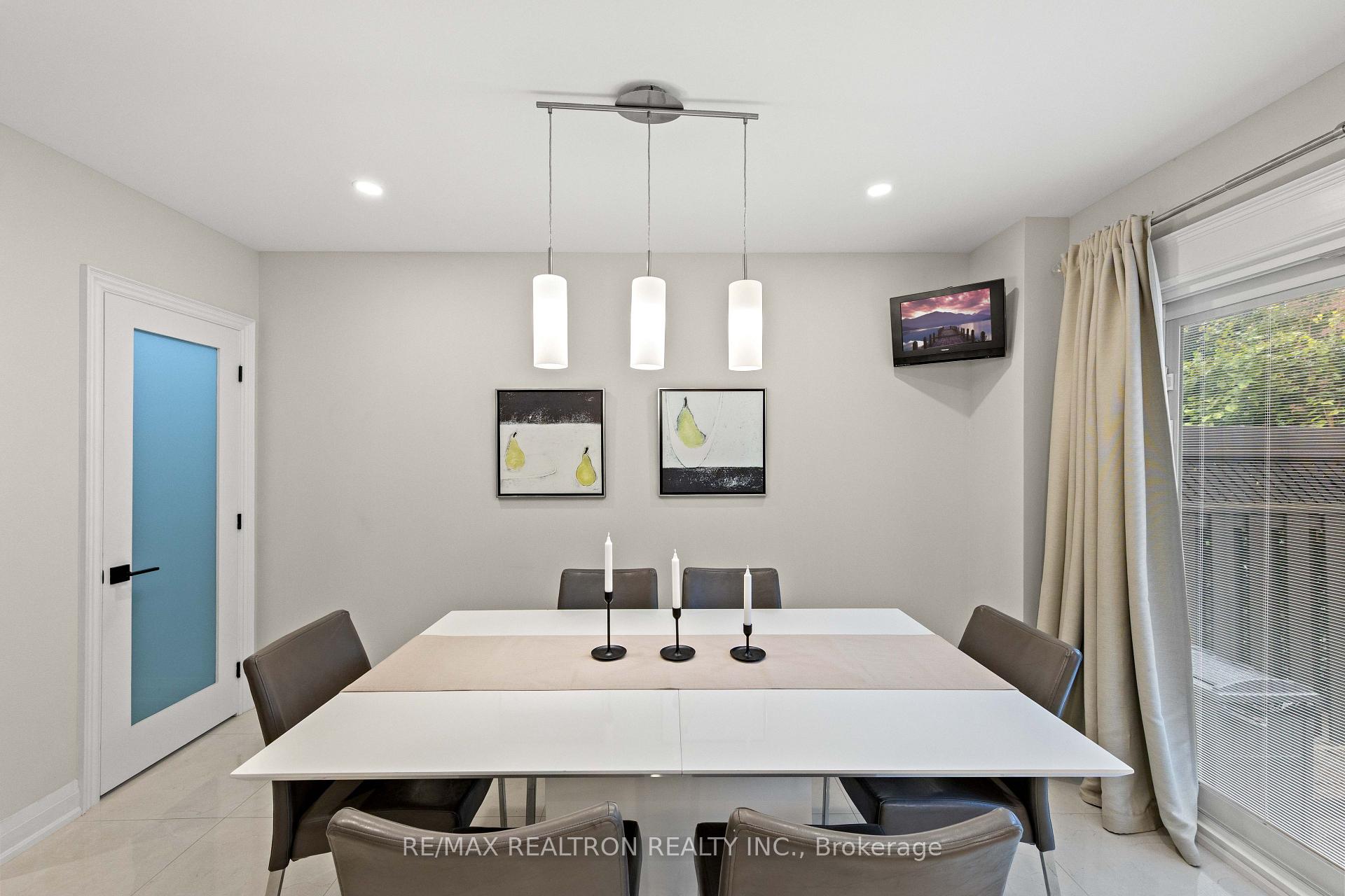 Photo 11 of 50 Stone Palace Way, Vaughan, Sonoma Heights — HOMEH