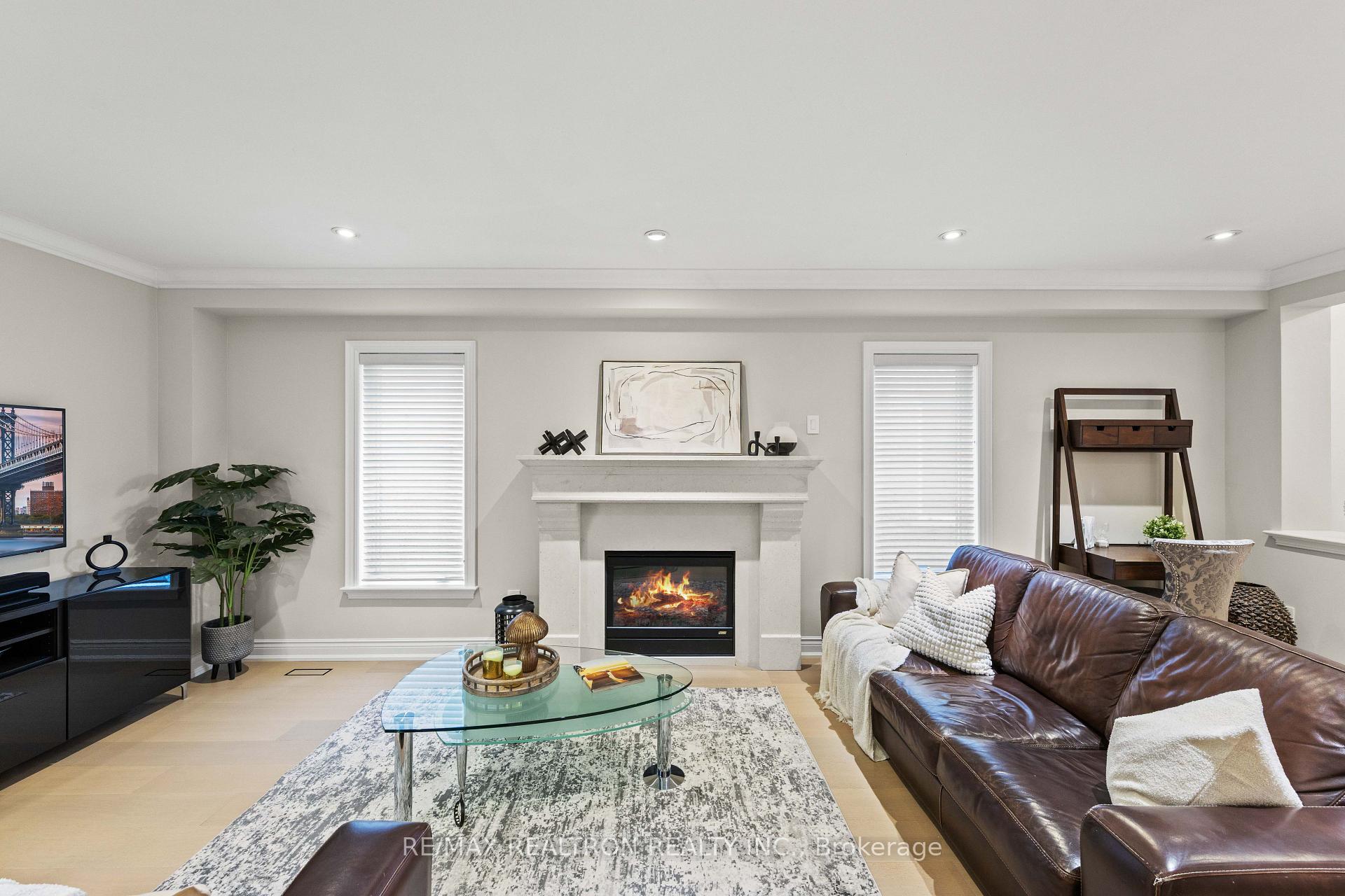 Photo 14 of 50 Stone Palace Way, Vaughan, Sonoma Heights — HOMEH