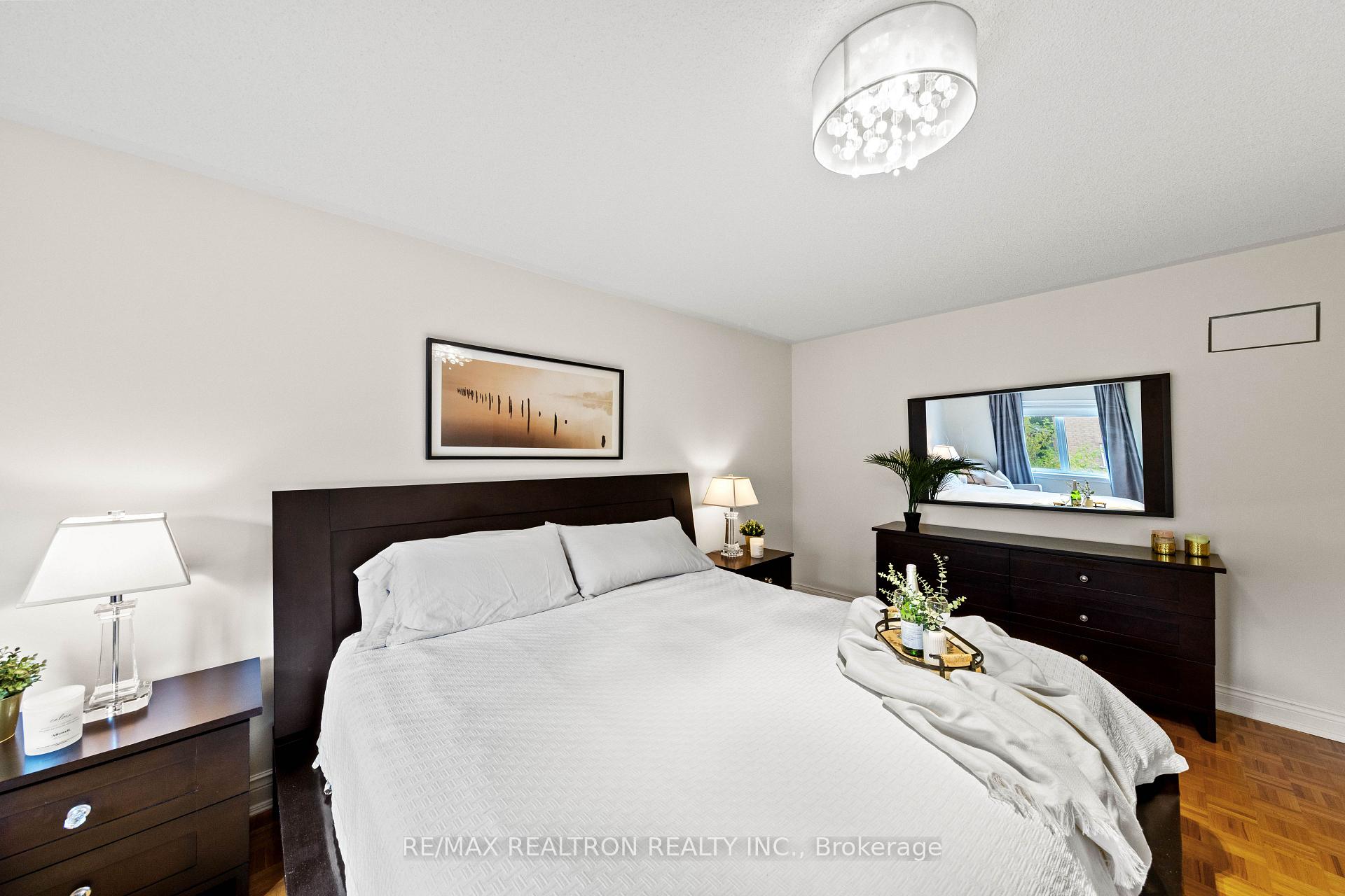 Photo 23 of 50 Stone Palace Way, Vaughan, Sonoma Heights — HOMEH