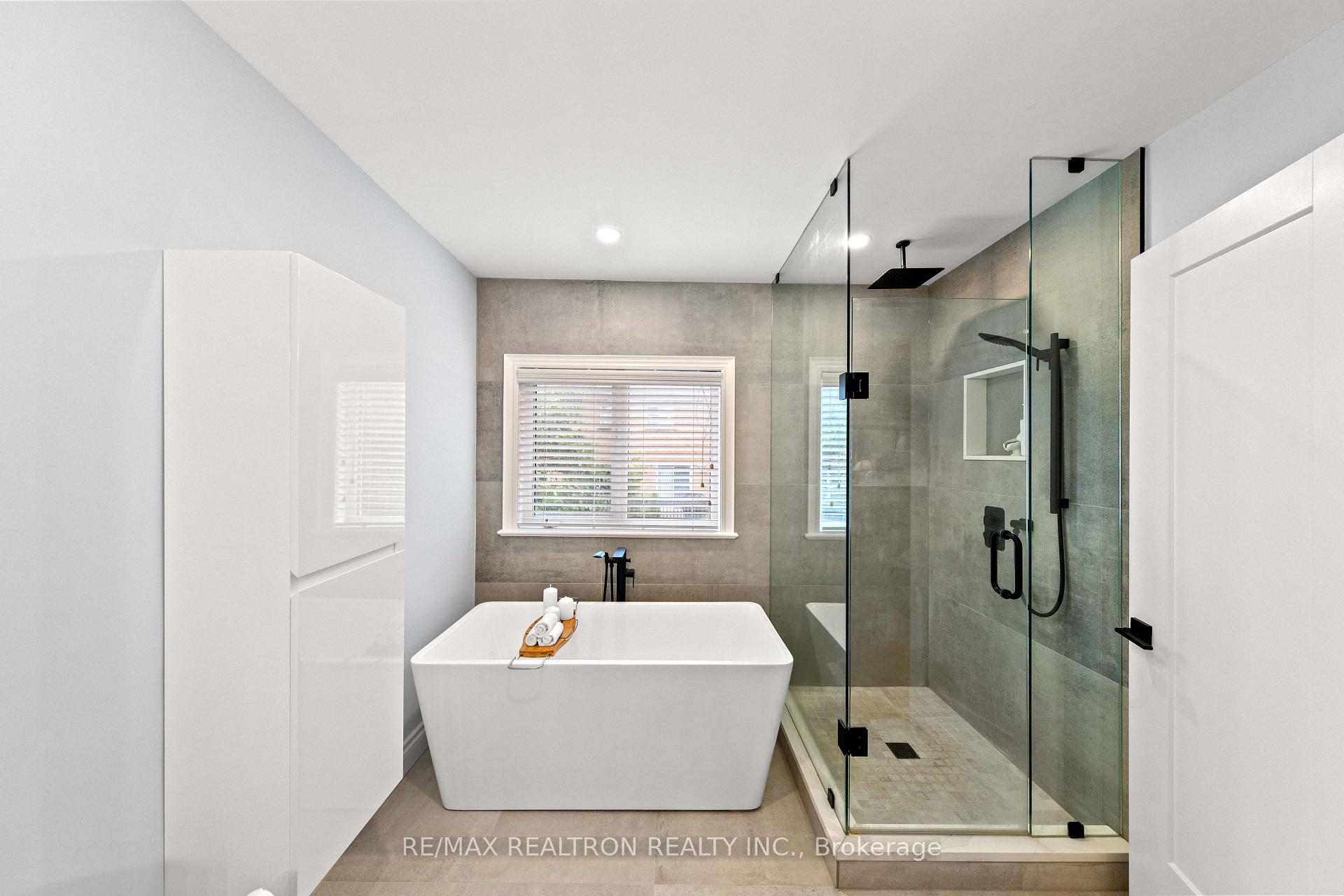 Photo 27 of 50 Stone Palace Way, Vaughan, Sonoma Heights — HOMEH
