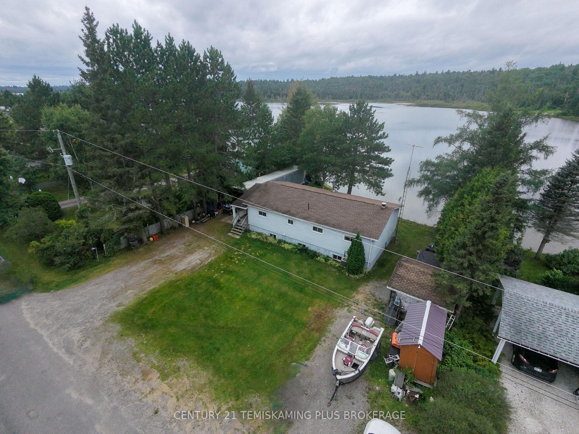 Photo 2 of 8148 Twin Lakes C2 Road, Timiskaming, TIM - Outside - Rural — HOMEH