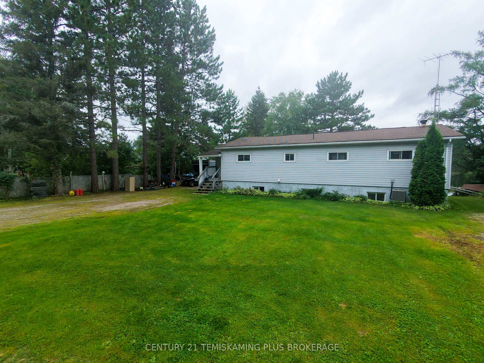 Photo 7 of 8148 Twin Lakes C2 Road, Timiskaming, TIM - Outside - Rural — HOMEH