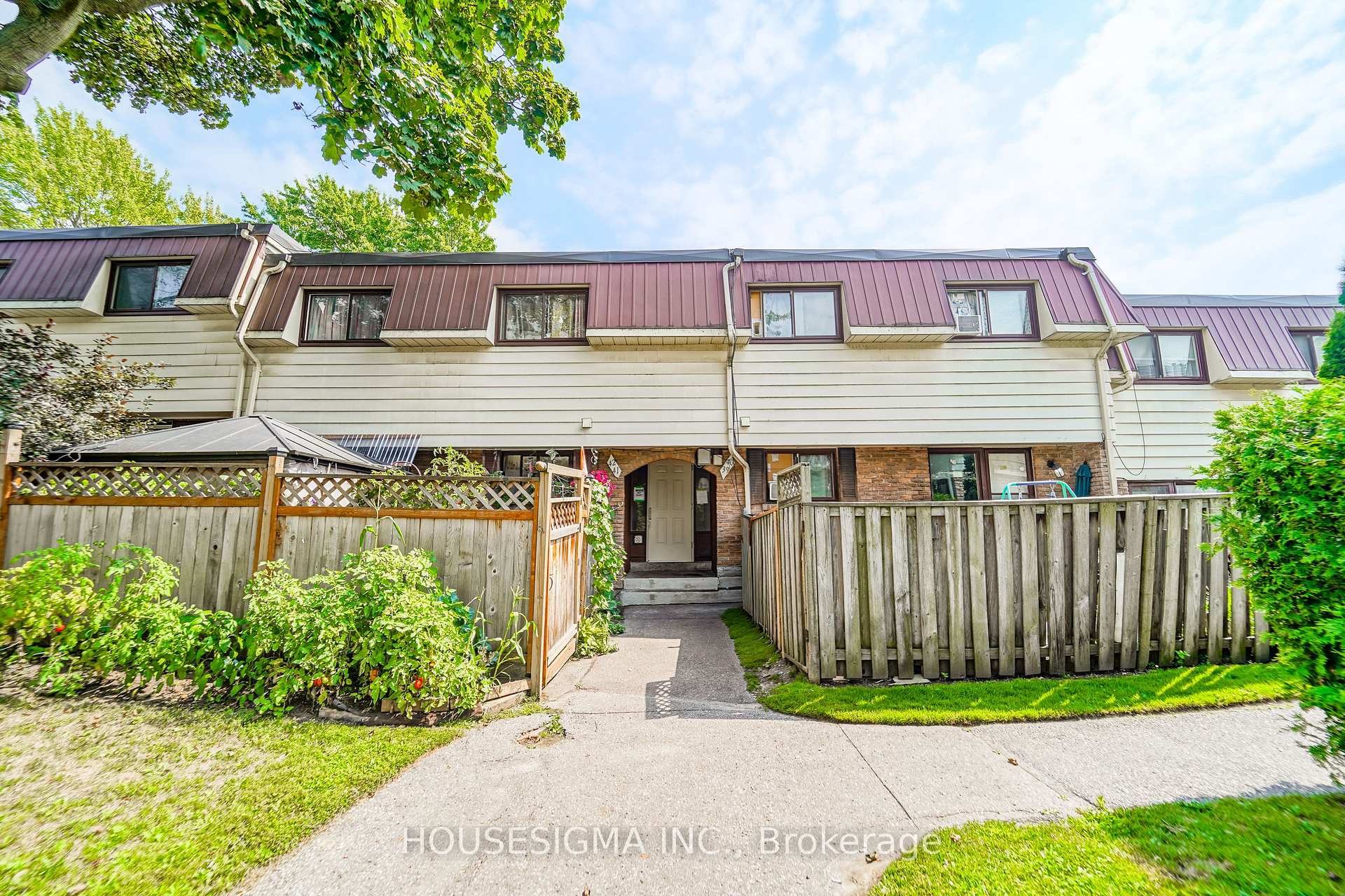 Photo 1 of Unit 40, 506 Normandy Street, Oshawa, Central — HOMEH