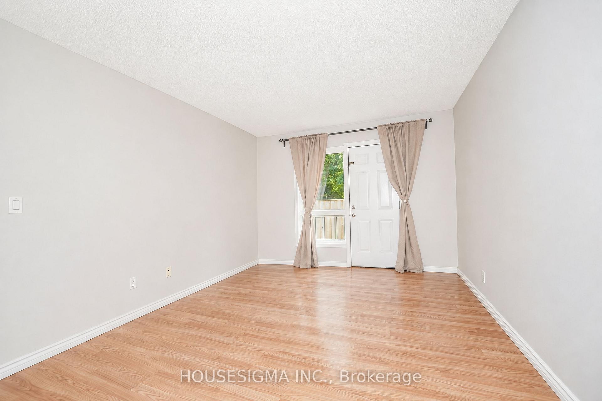 Photo 9 of Unit 40, 506 Normandy Street, Oshawa, Central — HOMEH