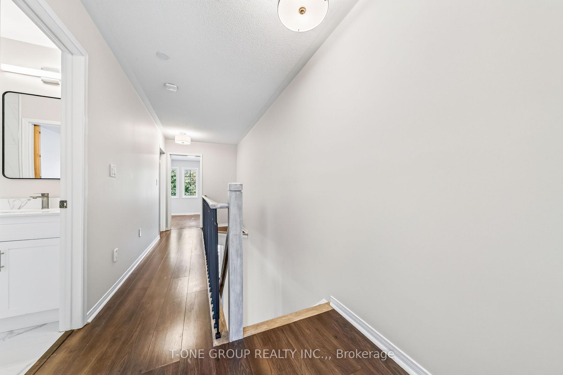 Photo 17 of 55 Rainbow Valley Crescent, Markham, Greensborough — HOMEH