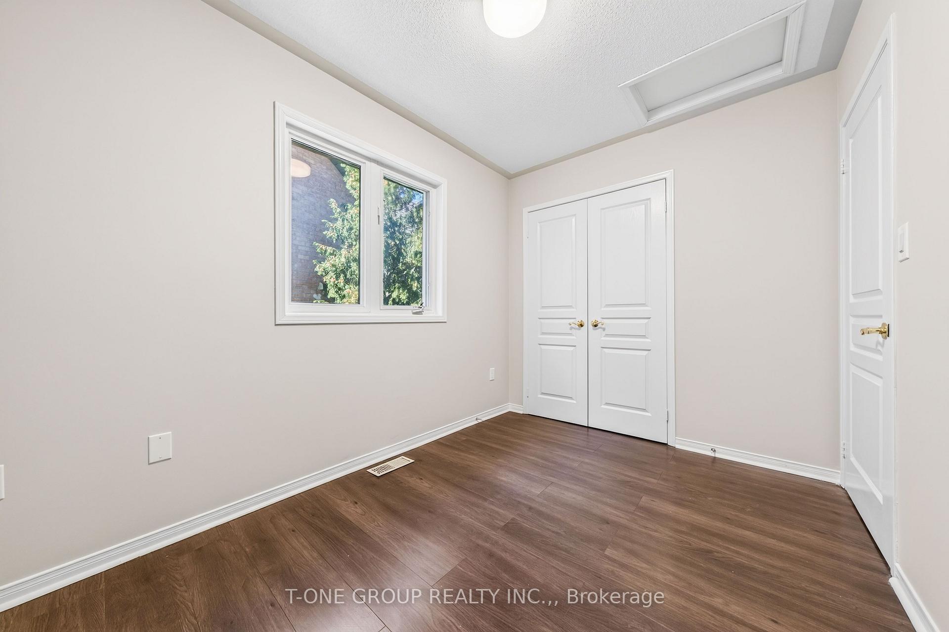 Photo 23 of 55 Rainbow Valley Crescent, Markham, Greensborough — HOMEH