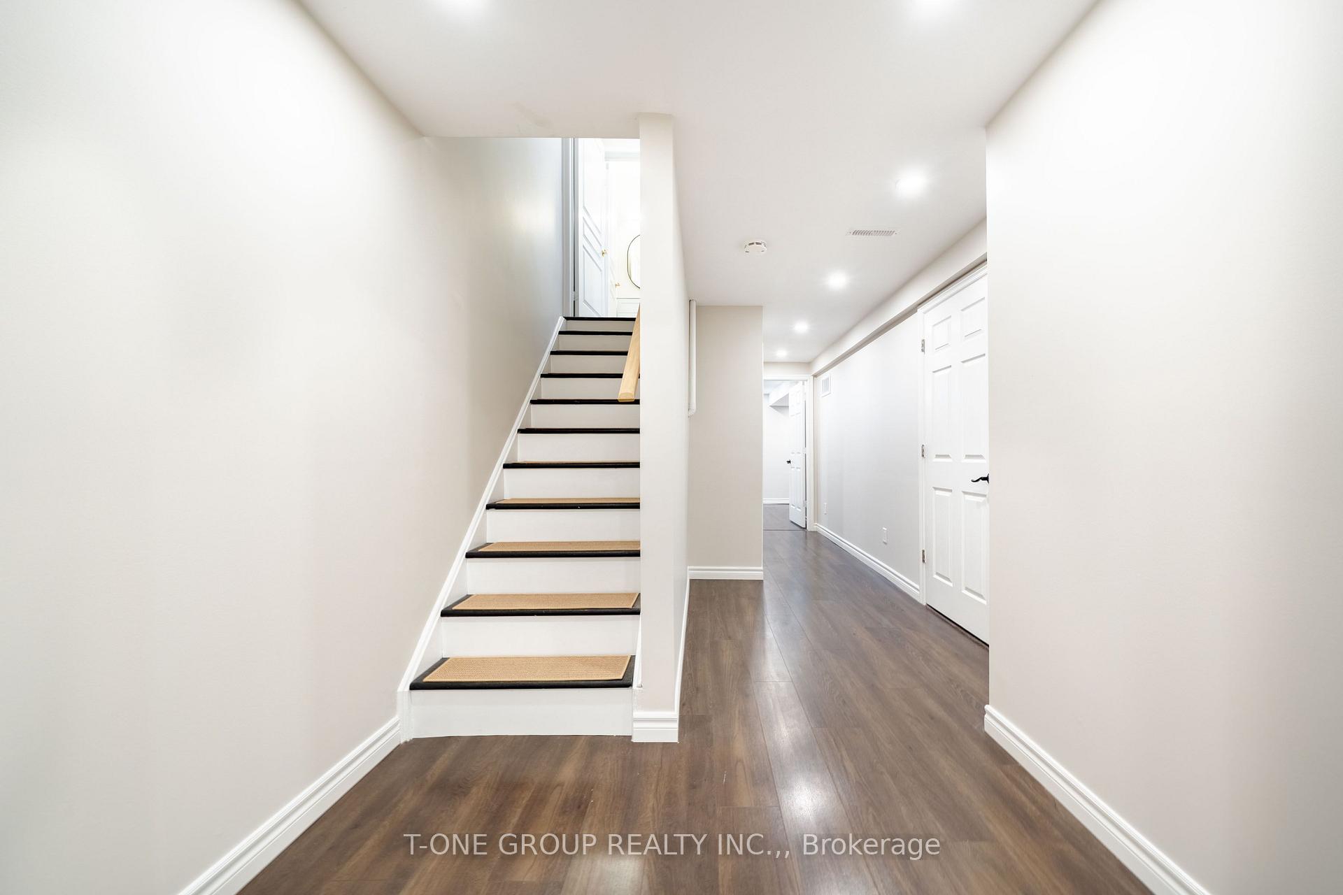 Photo 27 of 55 Rainbow Valley Crescent, Markham, Greensborough — HOMEH
