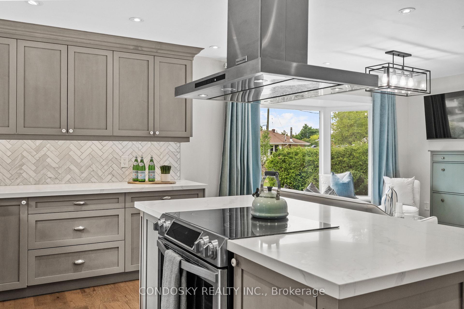 Photo 5 of 15 Gibbons Place, Halton Hills, Georgetown — HOMEH