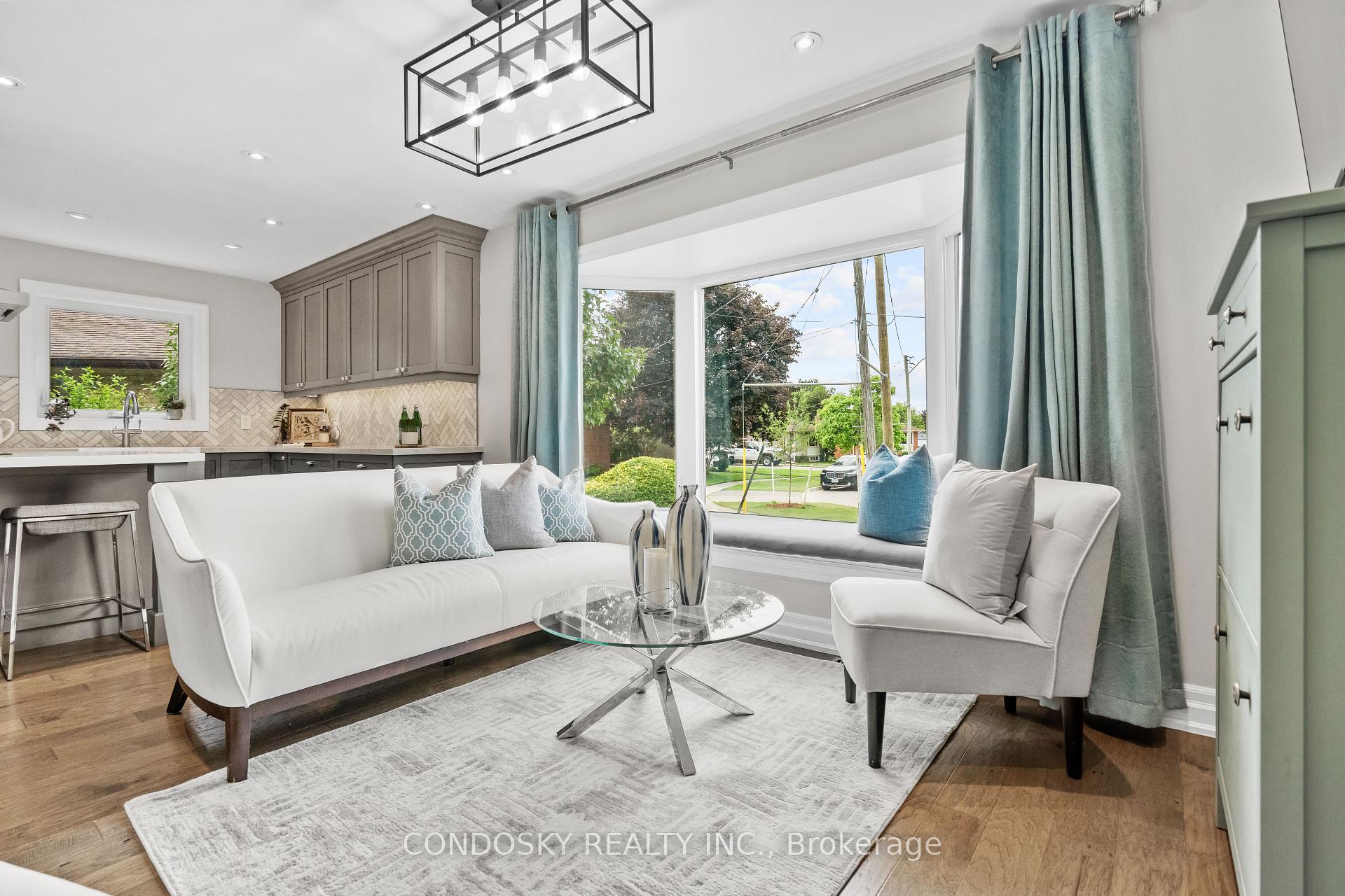 Photo 9 of 15 Gibbons Place, Halton Hills, Georgetown — HOMEH