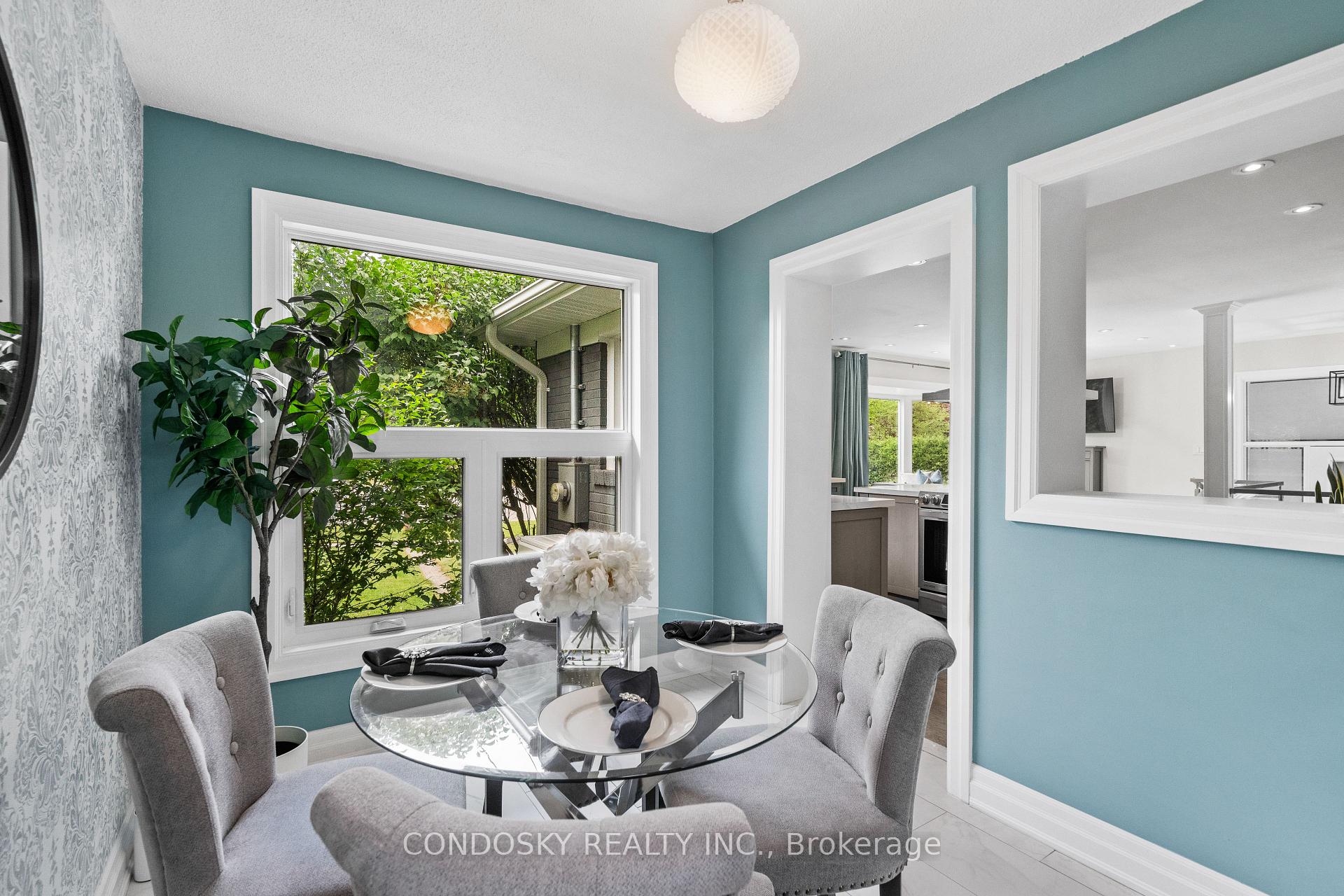 Photo 11 of 15 Gibbons Place, Halton Hills, Georgetown — HOMEH