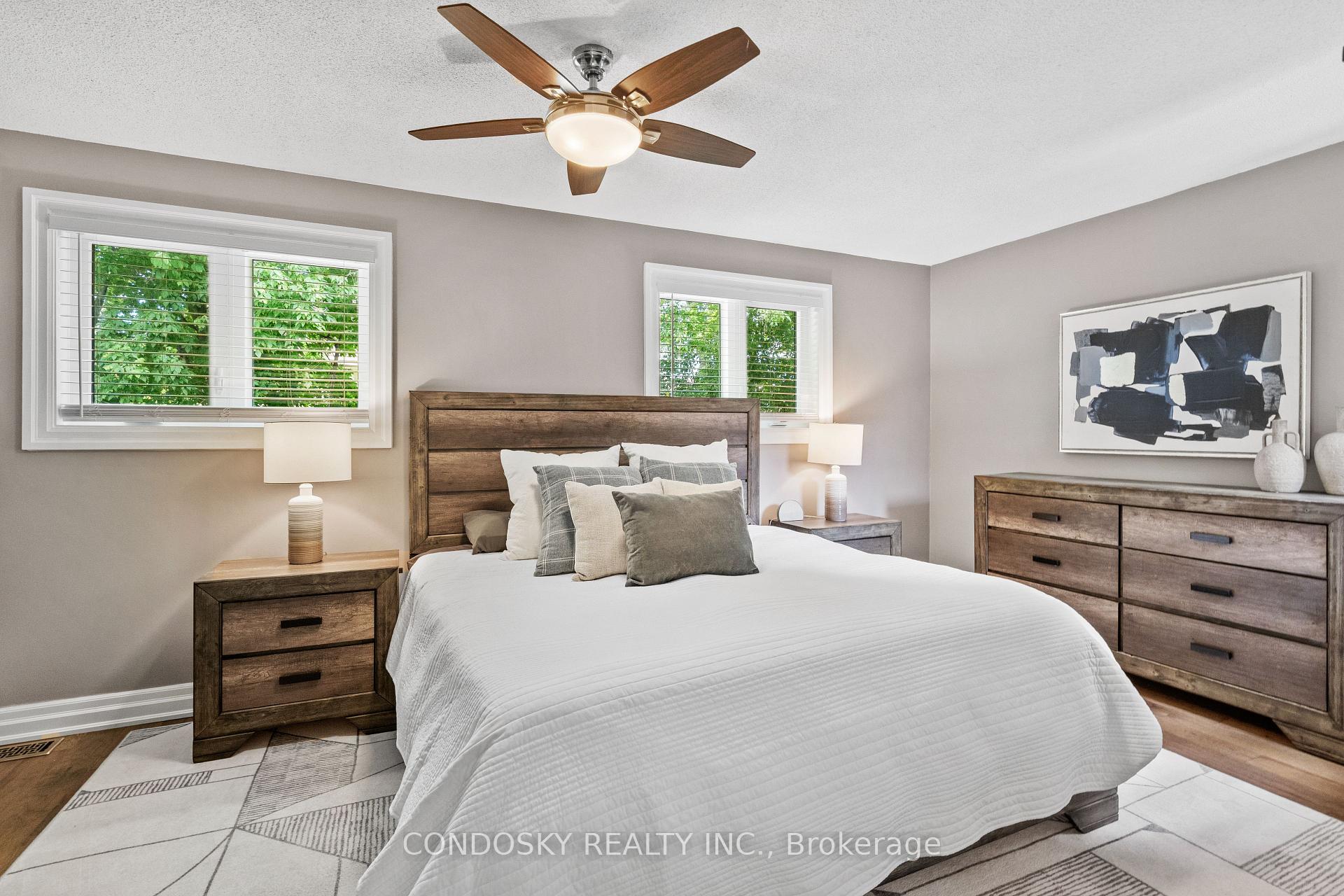Photo 14 of 15 Gibbons Place, Halton Hills, Georgetown — HOMEH