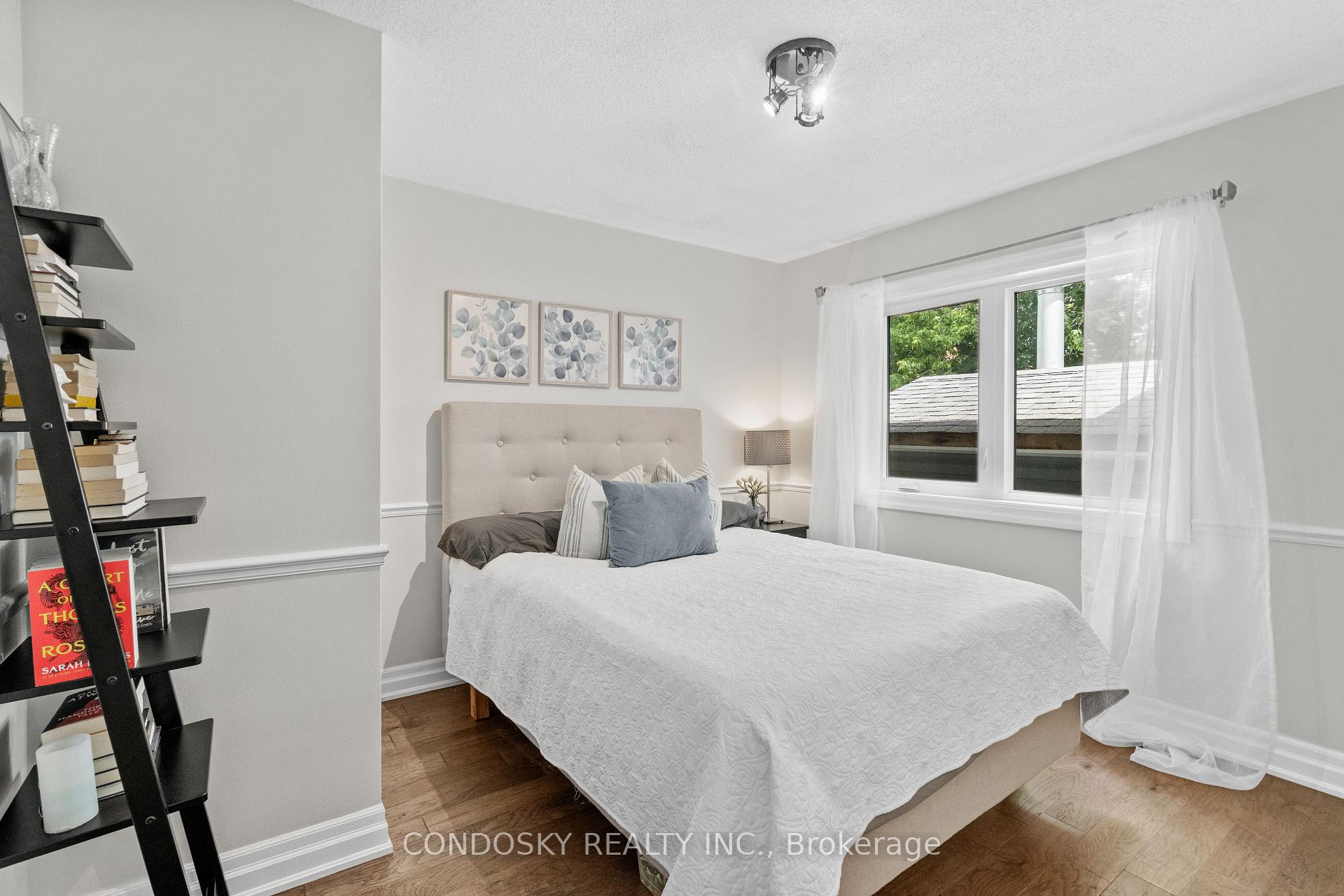 Photo 19 of 15 Gibbons Place, Halton Hills, Georgetown — HOMEH