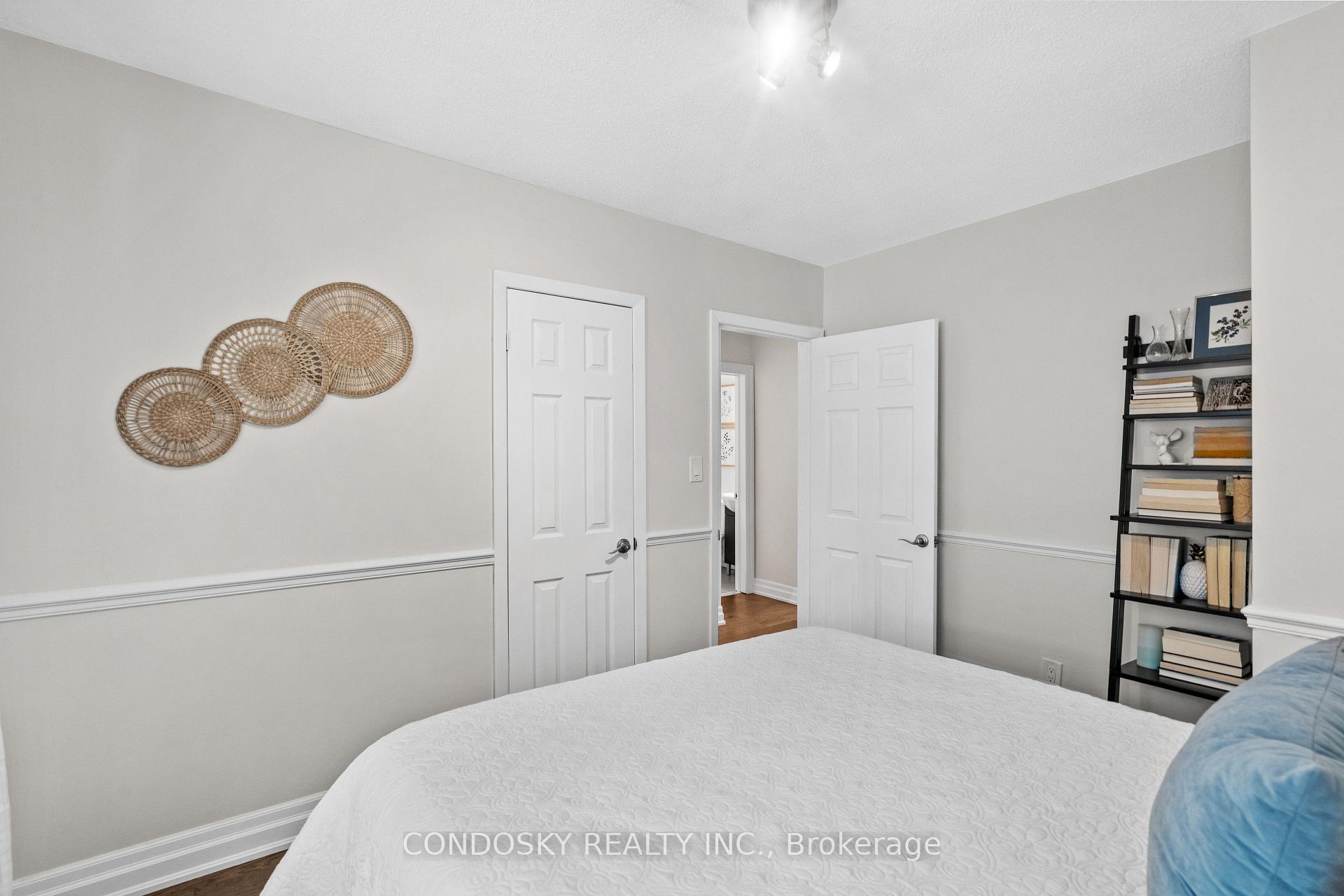 Photo 20 of 15 Gibbons Place, Halton Hills, Georgetown — HOMEH