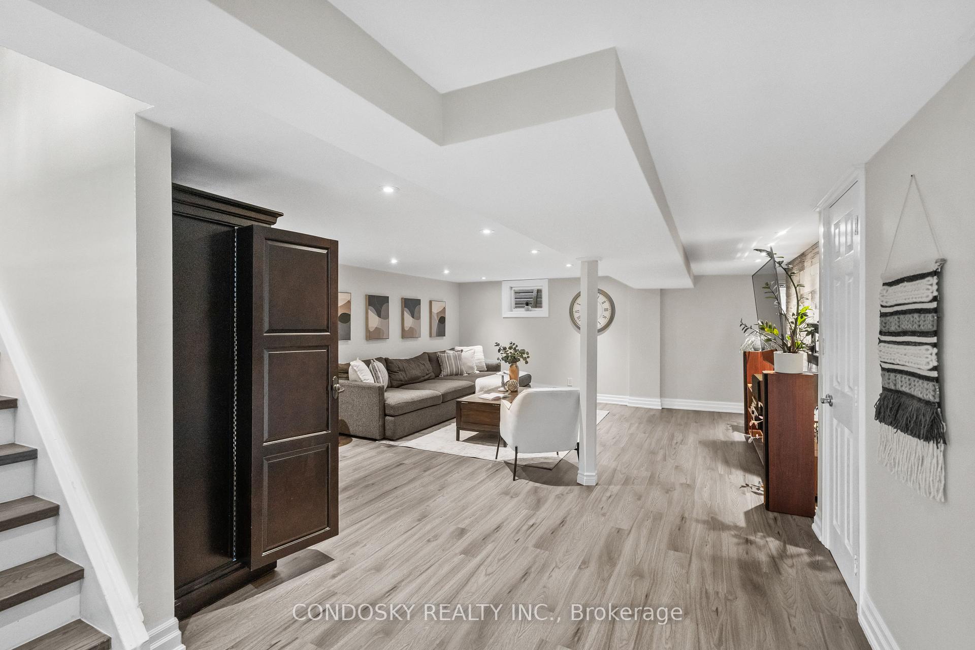 Photo 26 of 15 Gibbons Place, Halton Hills, Georgetown — HOMEH