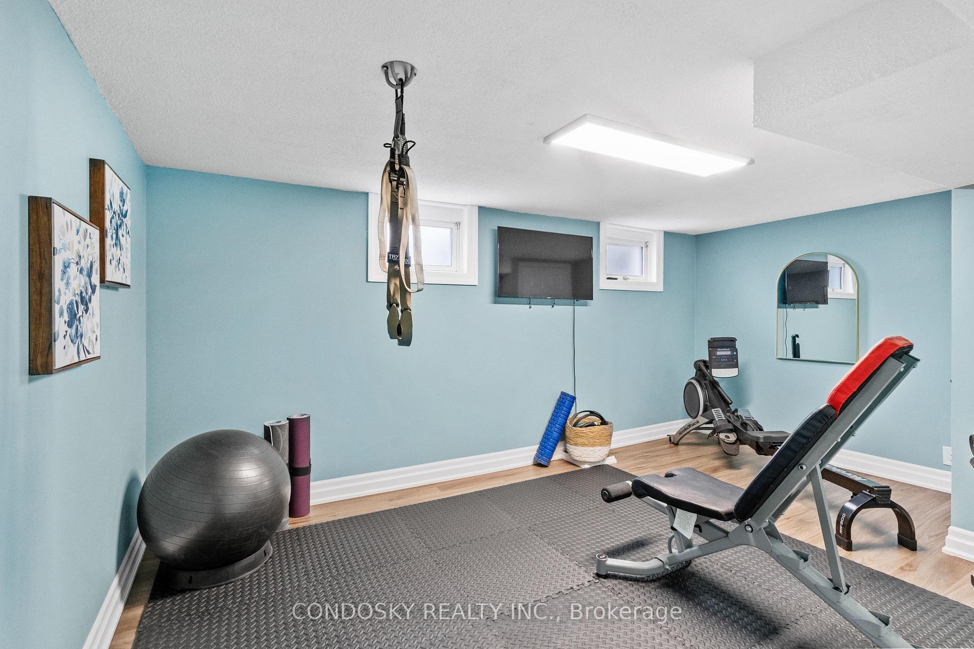 Photo 32 of 15 Gibbons Place, Halton Hills, Georgetown — HOMEH