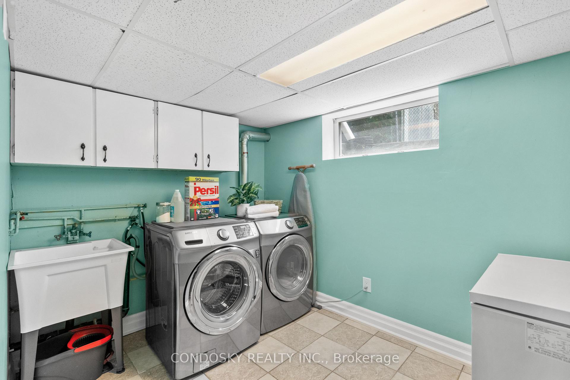 Photo 36 of 15 Gibbons Place, Halton Hills, Georgetown — HOMEH