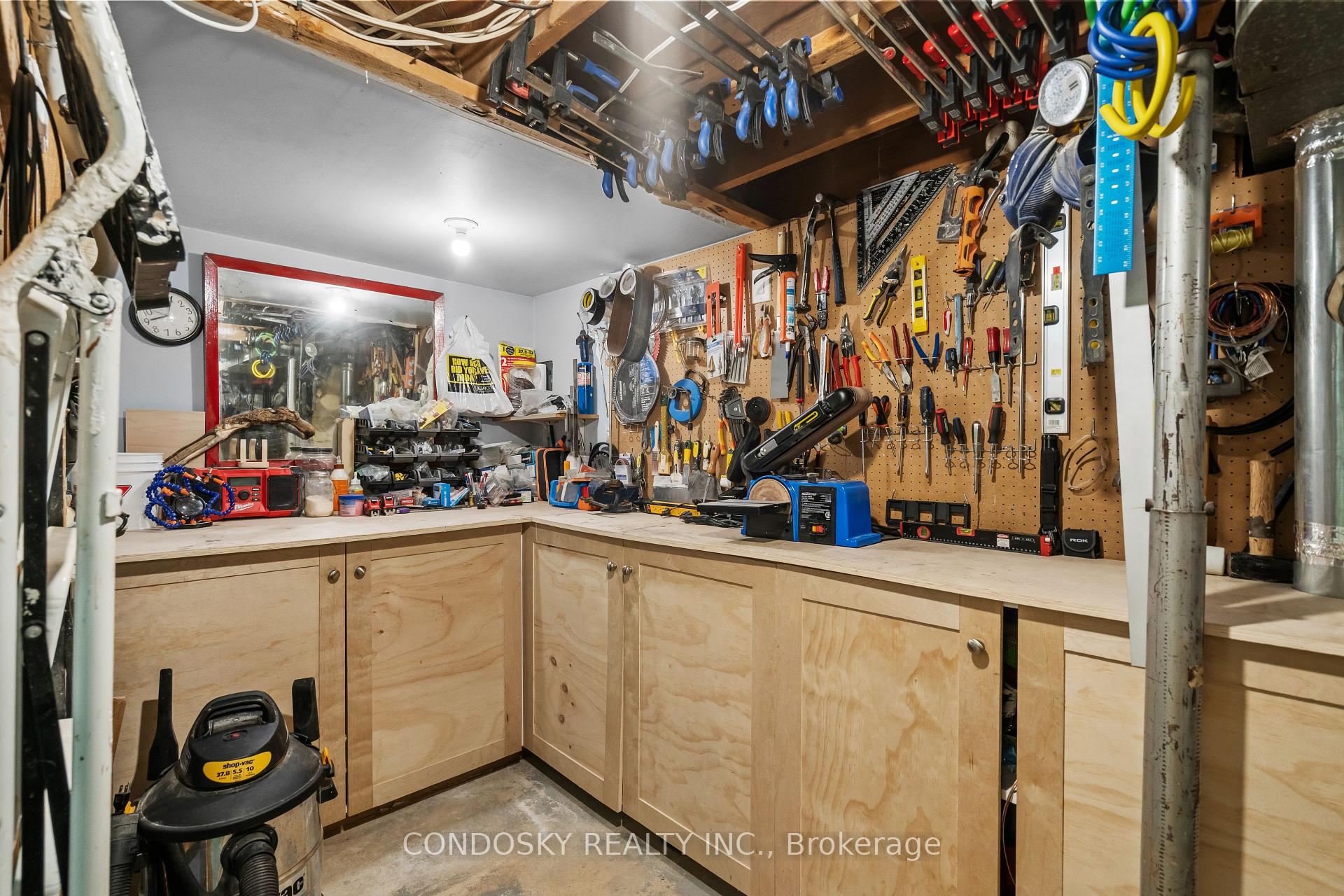 Photo 37 of 15 Gibbons Place, Halton Hills, Georgetown — HOMEH