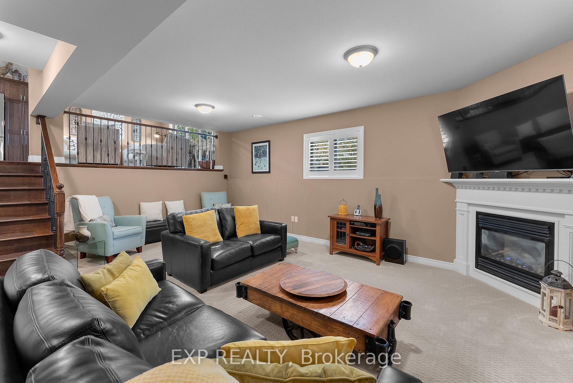 Photo 25 of 9148 Tapestry Court, Niagara Falls, Forestview — HOMEH
