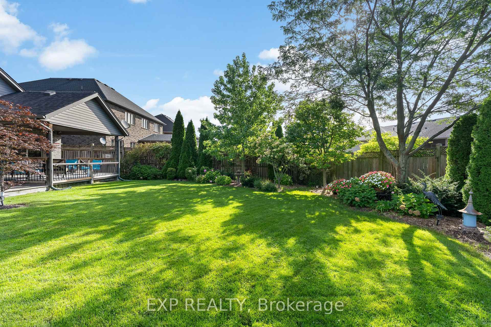 Photo 34 of 9148 Tapestry Court, Niagara Falls, Forestview — HOMEH